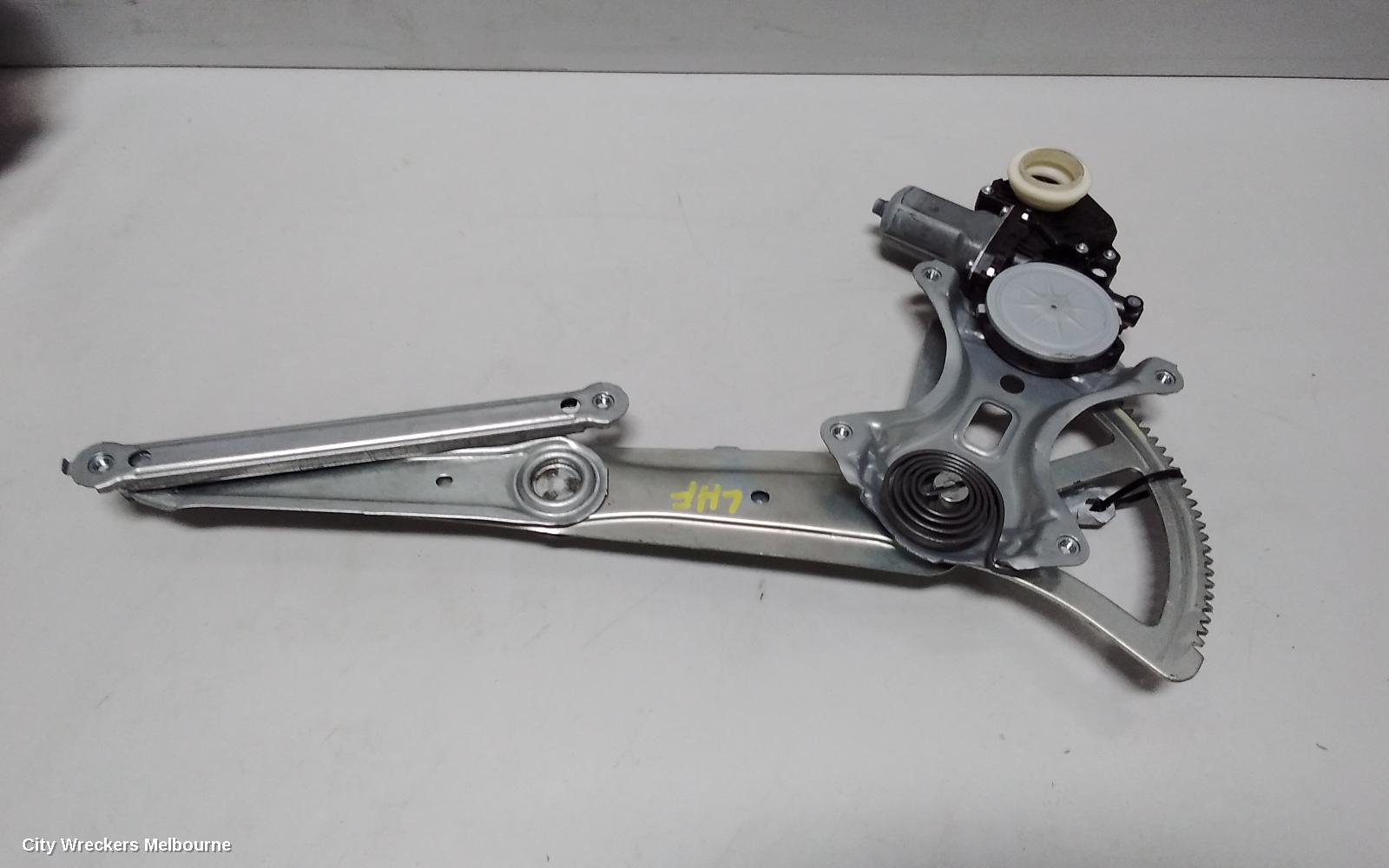 TOYOTA TARAGO LEFT FRONT WINDOW REG/MOTOR, ACR50R, POWER, 03/2006 - 06/2020 - Image 3