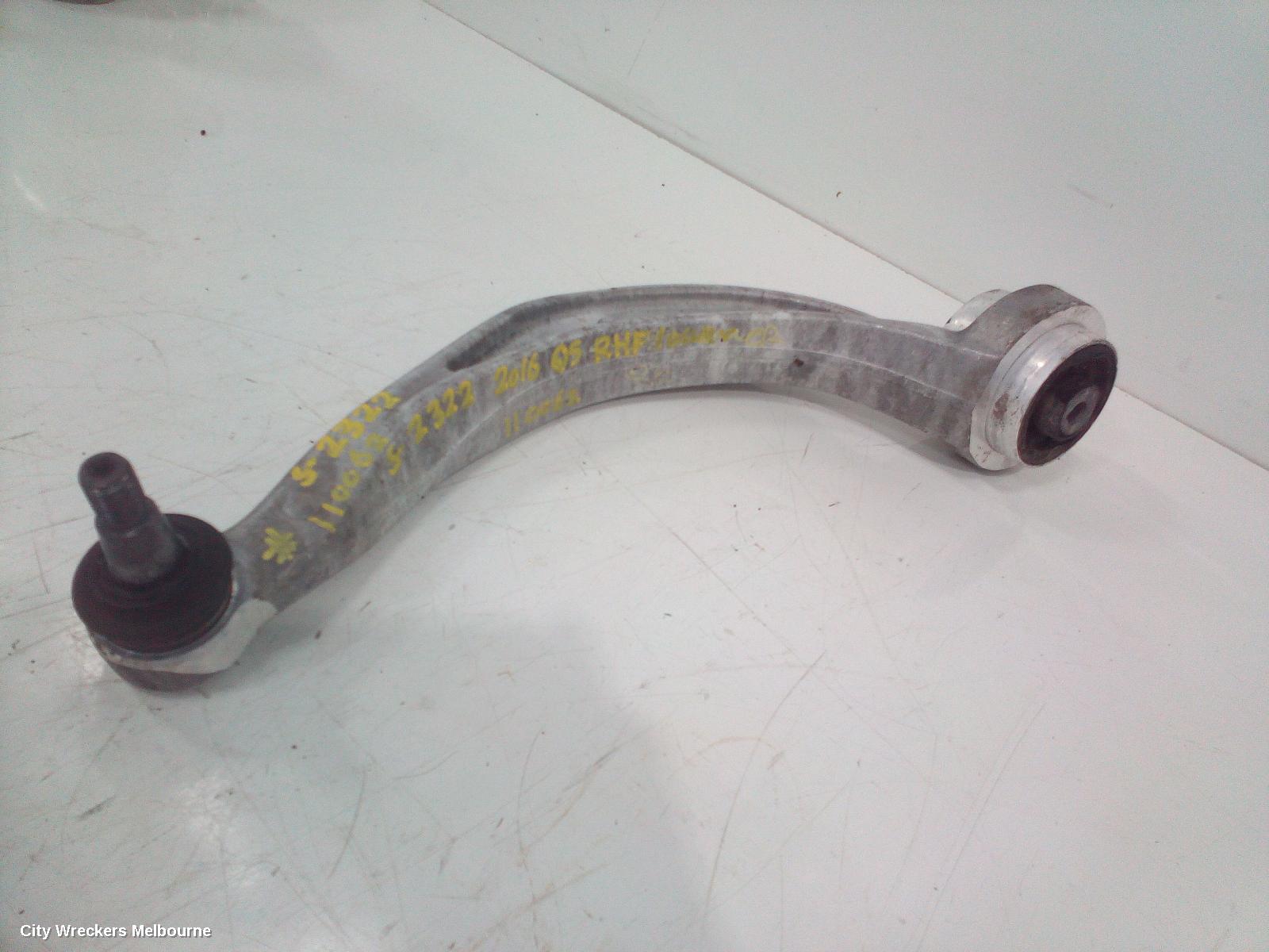 AUDI Q5 RIGHT FRONT LOWER CONTROL ARM, 8R, REAR (CURVED), LATE TYPE, 12/2012 - 01/2017 - Image 2