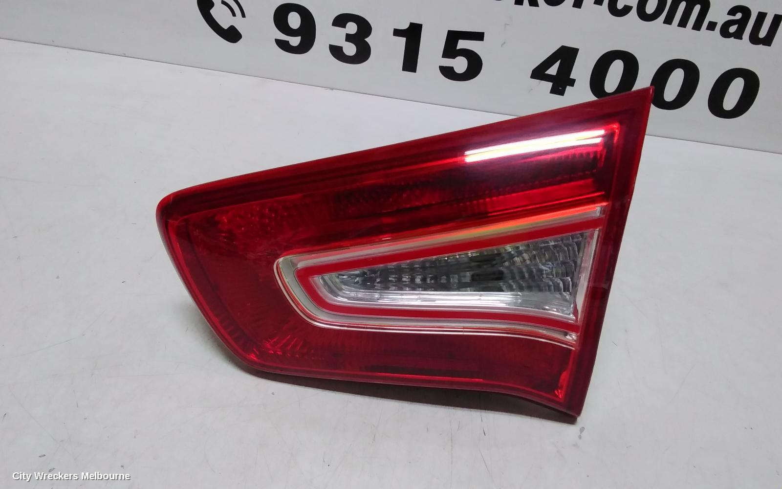 KIA SPORTAGE REAR GARNISH, TAILGATE LAMP (RH SIDE), SL, SI/SLI/PLATINUM, 05/2010 - 04/2014 - Image 3