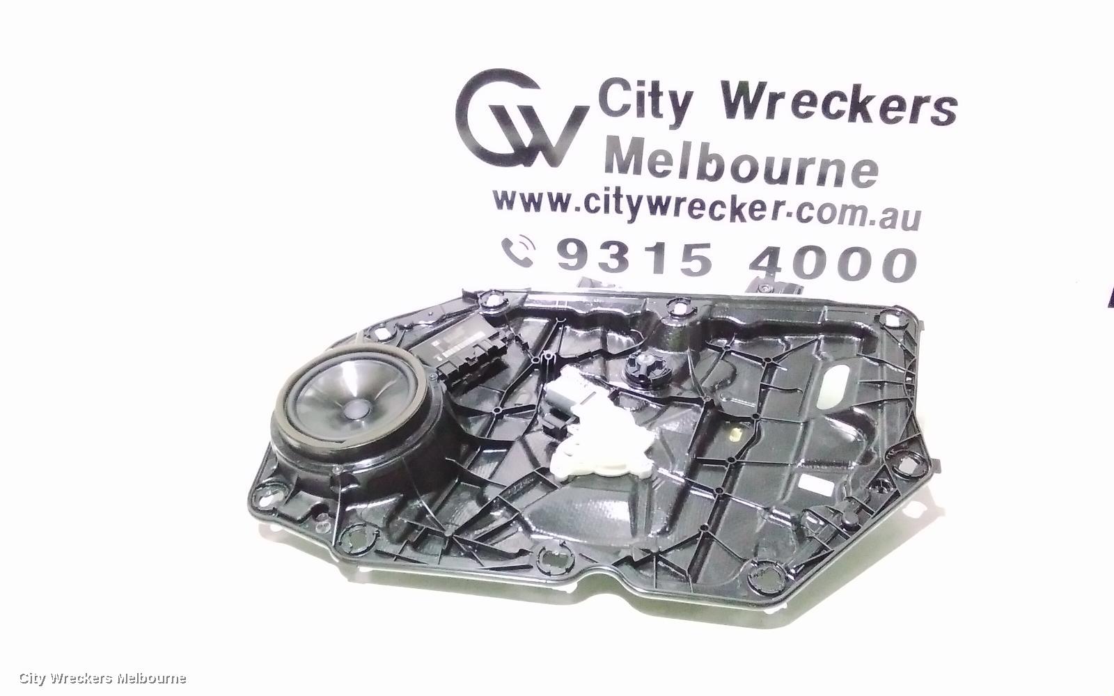FORD FOCUS RIGHT FRONT WINDOW REG/MOTOR, SA, 10/2018 - 12/2024 - Image 1