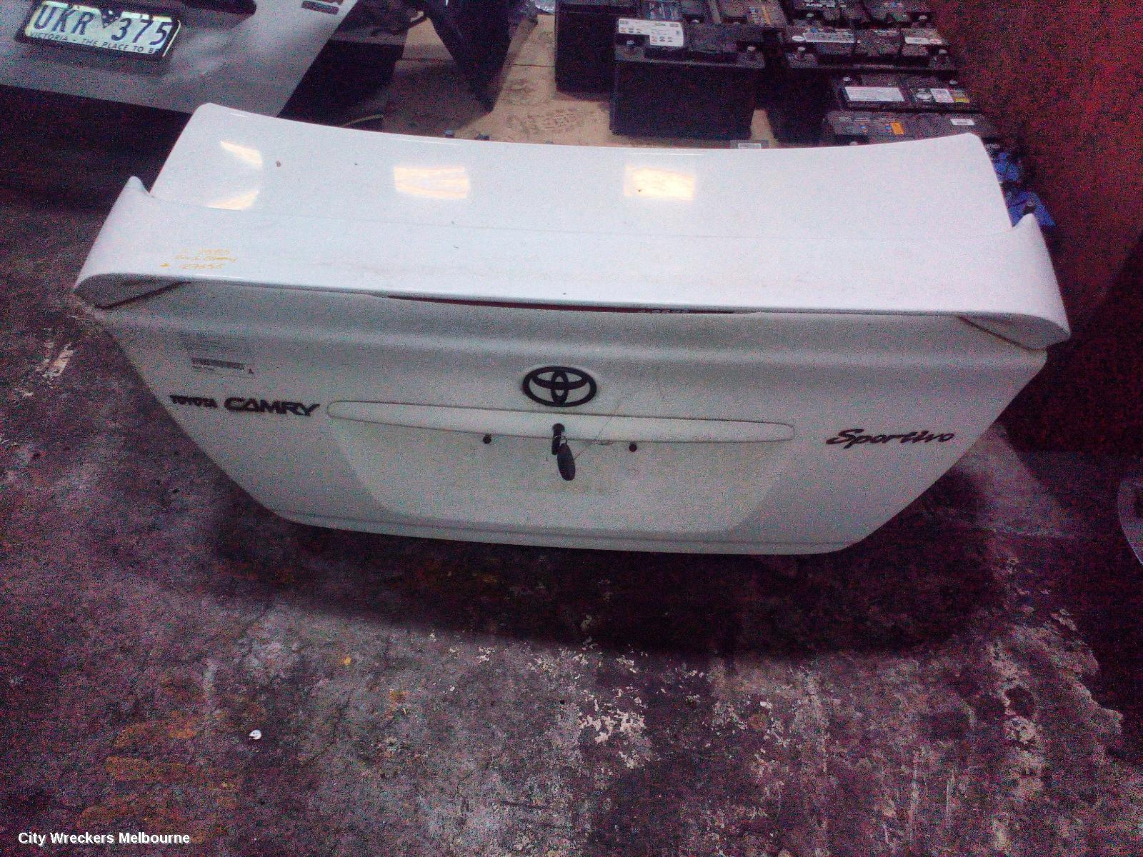 TOYOTA CAMRY BOOTLID/TAILGATE, BOOTLID, SK36, SPOILERED TYPE, 08/2002 - 08/2004 - Image 1