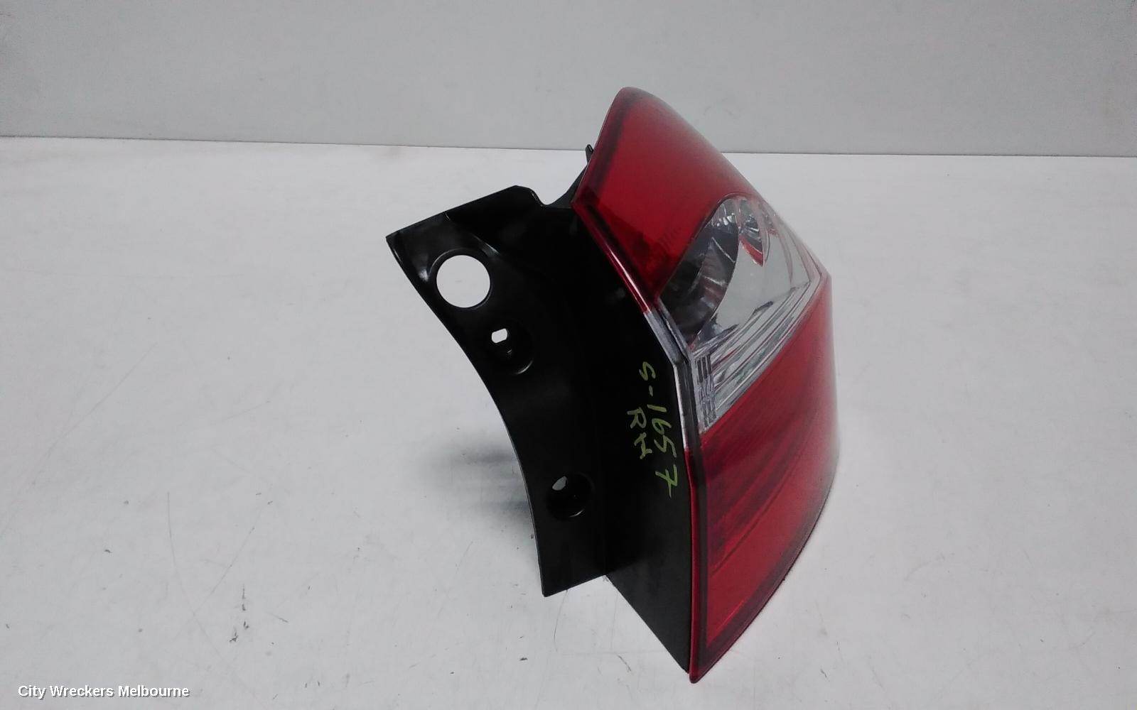 KIA RIO RIGHT TAILLIGHT, UB, IN BODY, 3DR/5DR HATCH, STANDARD TYPE, 08/2011 - 11/2016 - Image 3