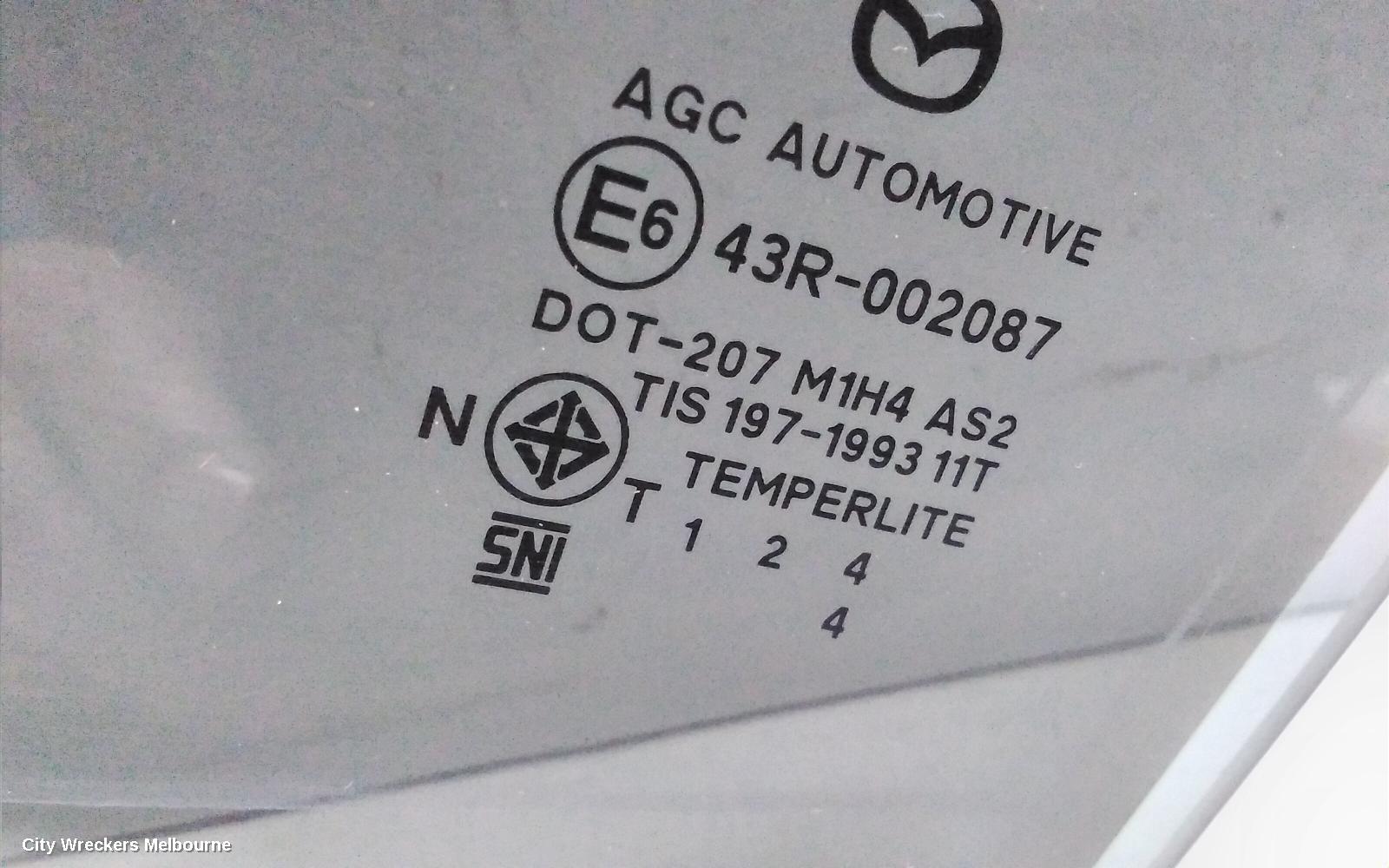 MAZDA CX3 LEFT FRONT DOOR WINDOW, DK, 03/2015 ONWARDS - Image 2