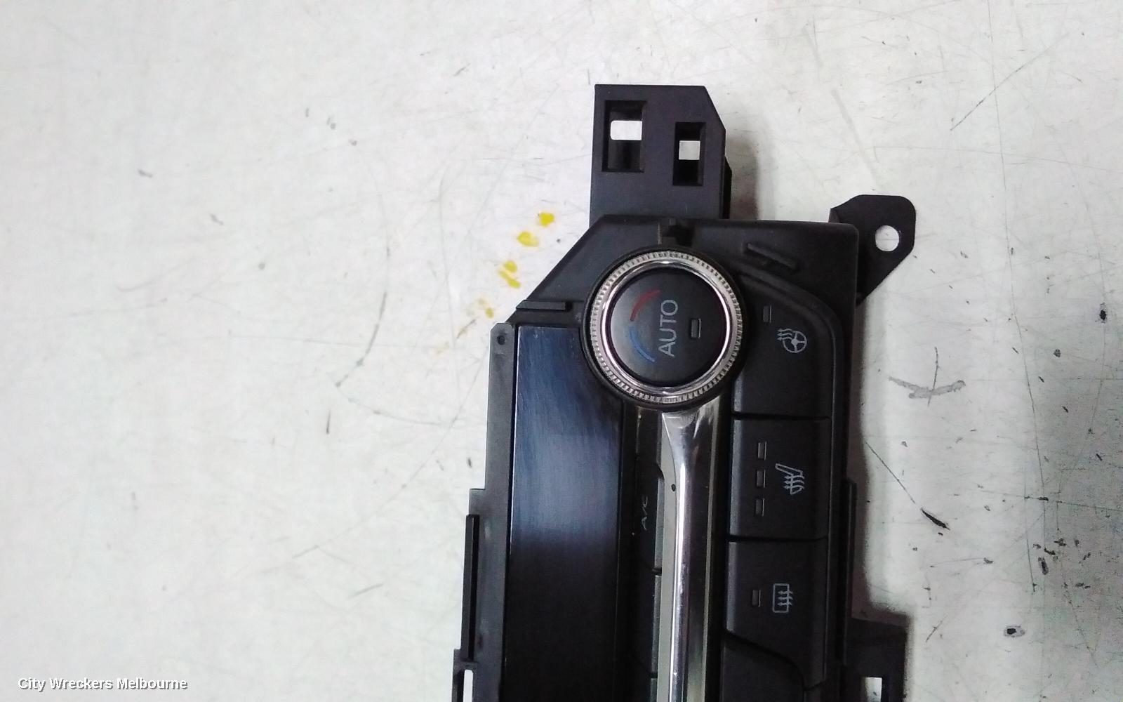 MAZDA 3 HEATER/AC CONTROLS, SINGLE ZONE CLIMATE TYPE, BP, 03/2019 ONWARDS - Image 2
