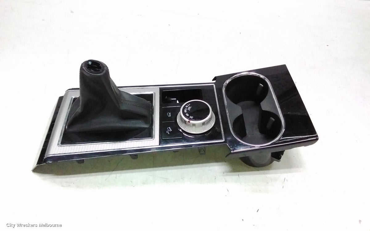 MITSUBISHI PAJERO GEAR STICK/SHIFTER, AUTO T/M, 2.4, DIESEL, PAJERO SPORT, QE, 10/2015 ONWARDS - Image 1