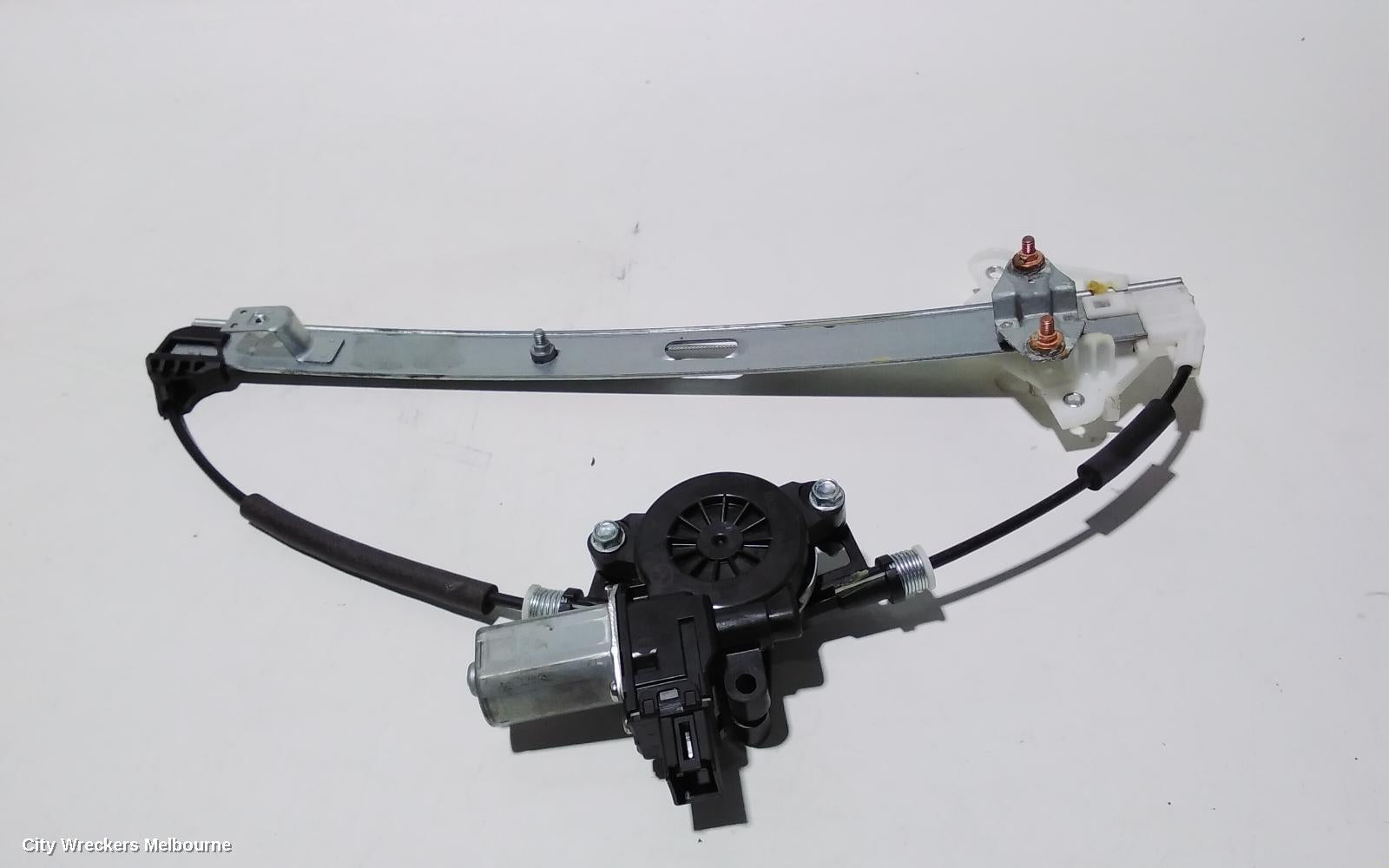 MAZDA CX3 RIGHT FRONT WINDOW REG/MOTOR, DK, 03/2015 - 01/2017 - Image 2