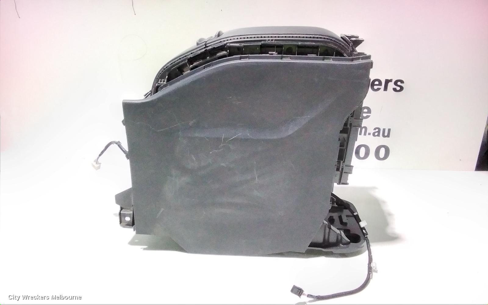 TOYOTA KLUGER CONSOLE, XU50 SERIES, BLACK, 03/2014 - 02/2021 - Image 3