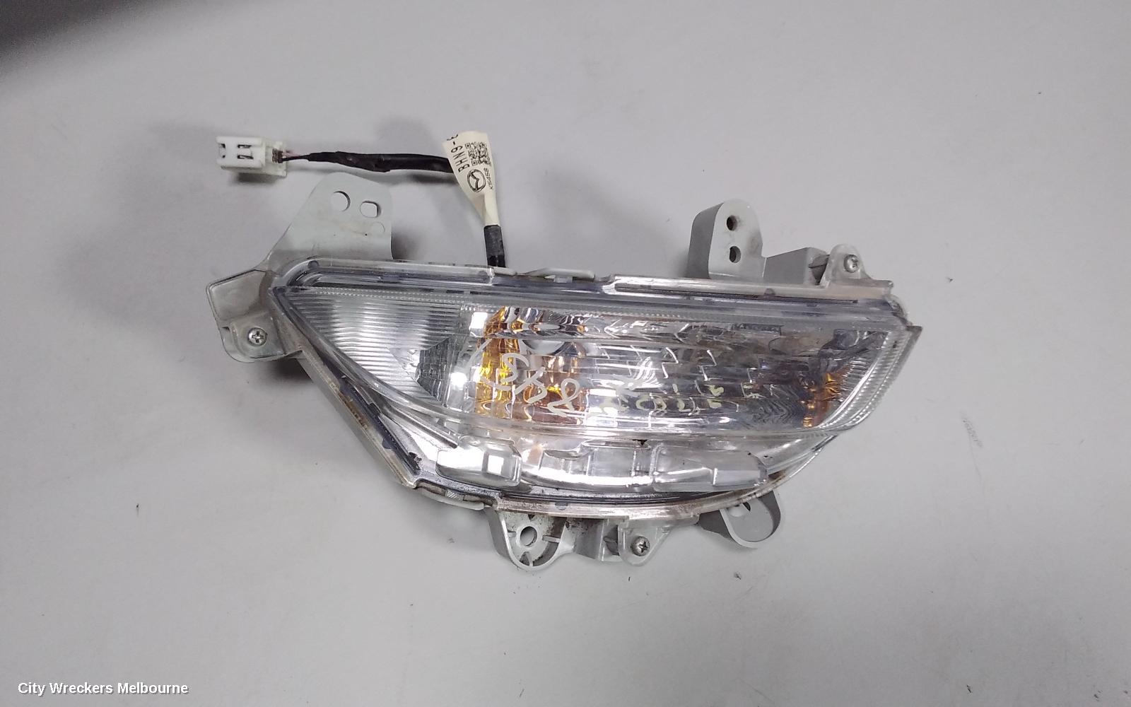 MAZDA 3 LEFT INDICATOR/FOG/SIDE, BUMPER FLASHER, BM, 11/2013 - 05/2016 - Image 2