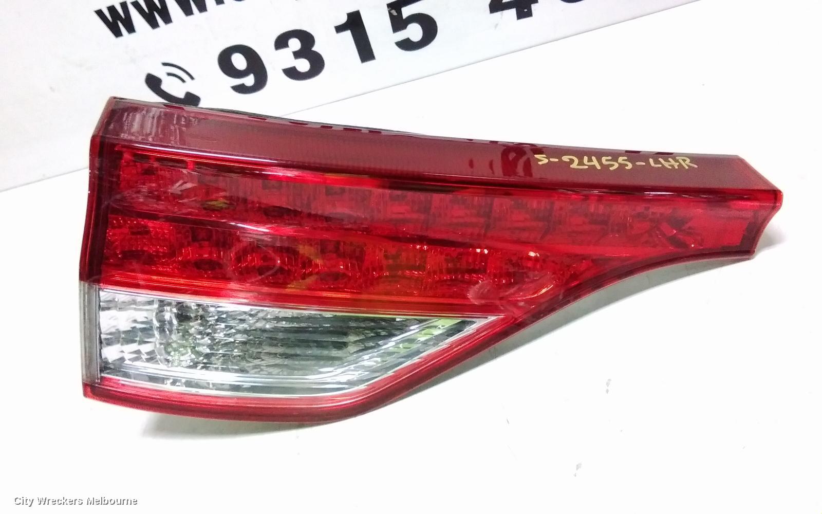TOYOTA ESTIMA REAR GARNISH, TAILGATE LAMP (LH SIDE), XR50, RED/CLEAR, LENS# 28209, 09-19 (IMPORT) - Image 3