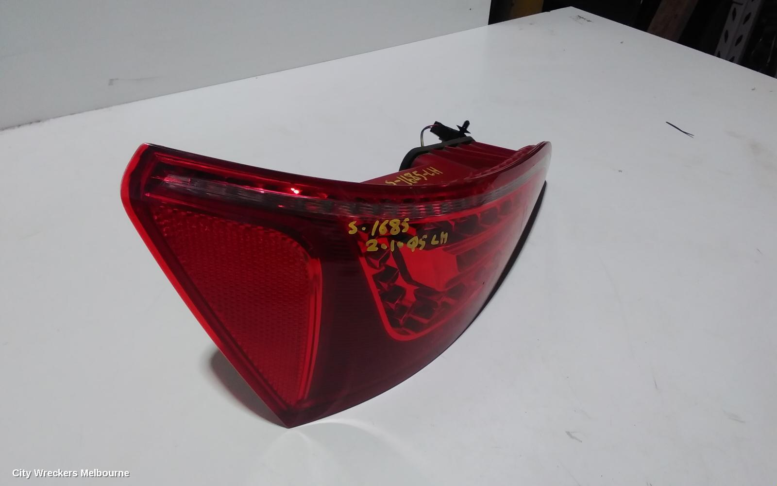 AUDI Q5 LEFT TAILLIGHT, IN TAILGATE, 8R, LED TYPE, 03/2009 - 09/2012 - Image 2