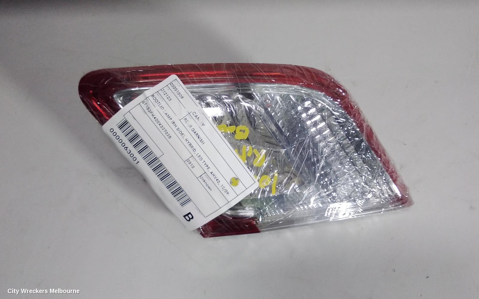 TOYOTA CAMRY REAR GARNISH, BOOTLID LAMP (RH SIDE), HYBRID, LED TYPE, AHV40, 12/2009 - 11/2011 - Image 3