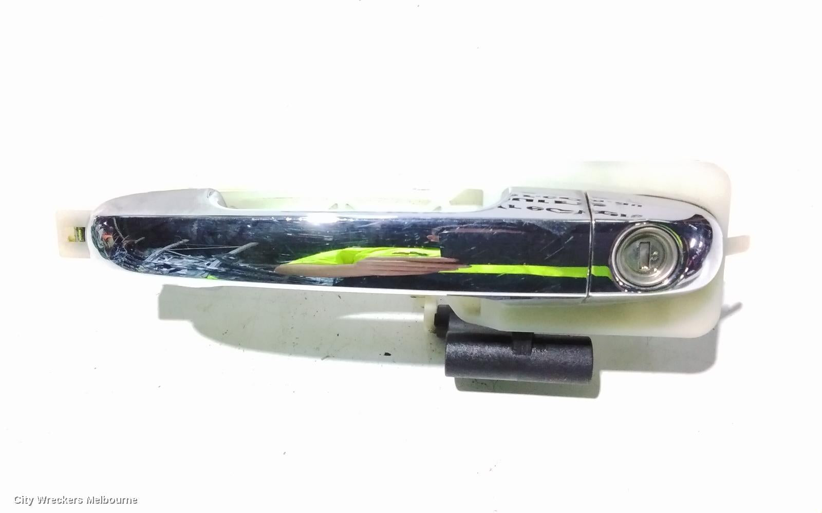 KIA CERATO DOOR HANDLE, OUTER, RH FRONT, CHROME, TD, 10/2008 - 03/2013 - Image 2
