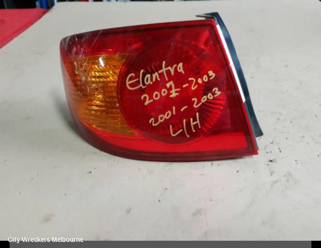 HYUNDAI ELANTRA LEFT TAILLIGHT, XD, HATCH, 11/2000 - 09/2003 - Image 1