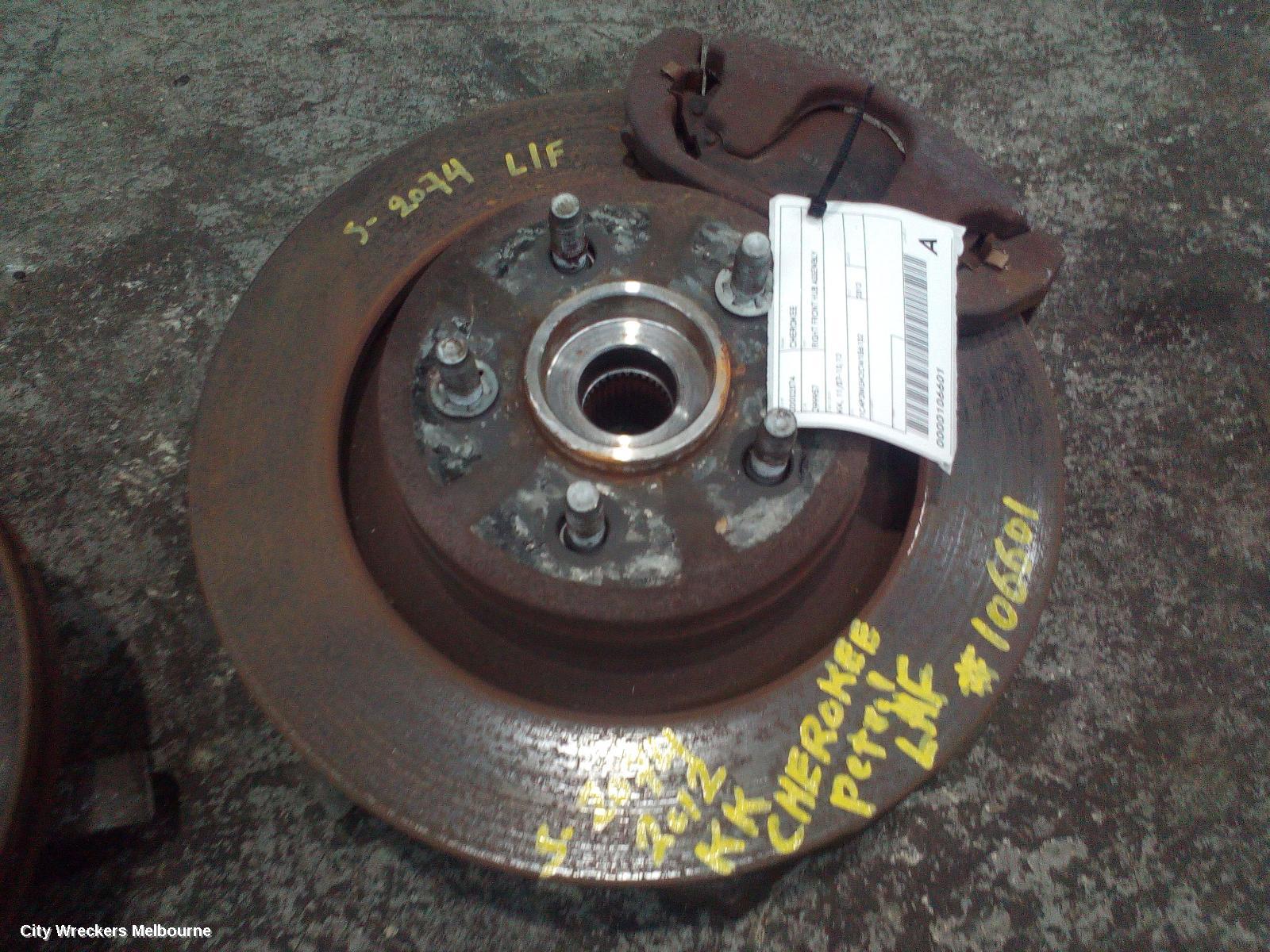 JEEP CHEROKEE RIGHT FRONT HUB ASSEMBLY, KK, 11/2007 - 10/2012 - Image 2