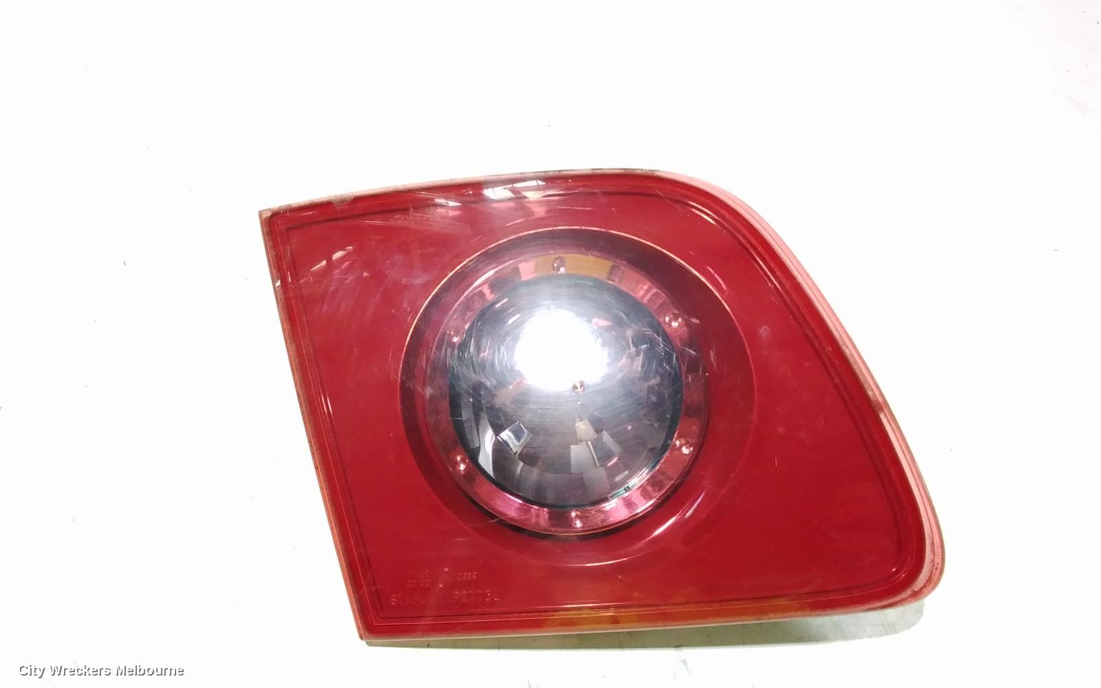 MAZDA 3 REAR GARNISH, BOOTLID LAMP (LH SIDE), 2.0, SEDAN, BK, 10/2003 - 06/2006 - Image 1