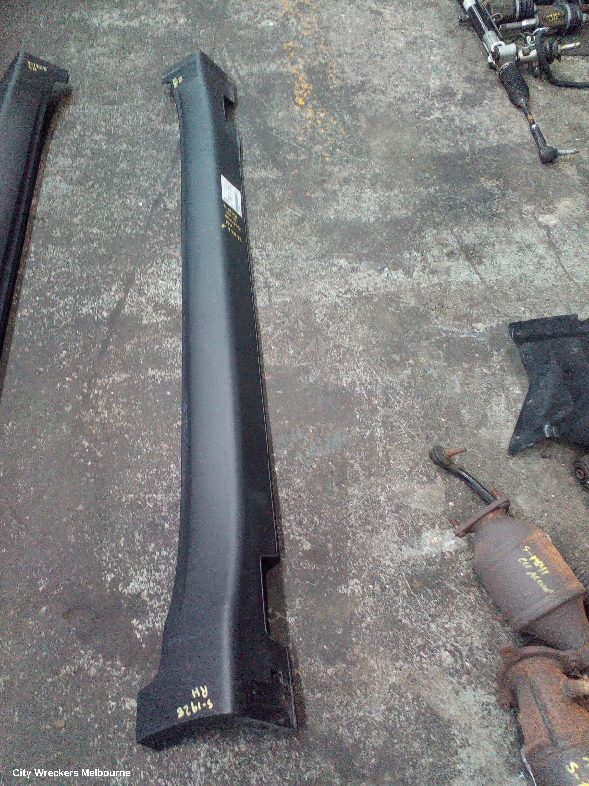 KIA SPORTAGE SIDE STEP/SKIRT, QL, RH SIDE, 10/2015 - 08/2021 - Image 1