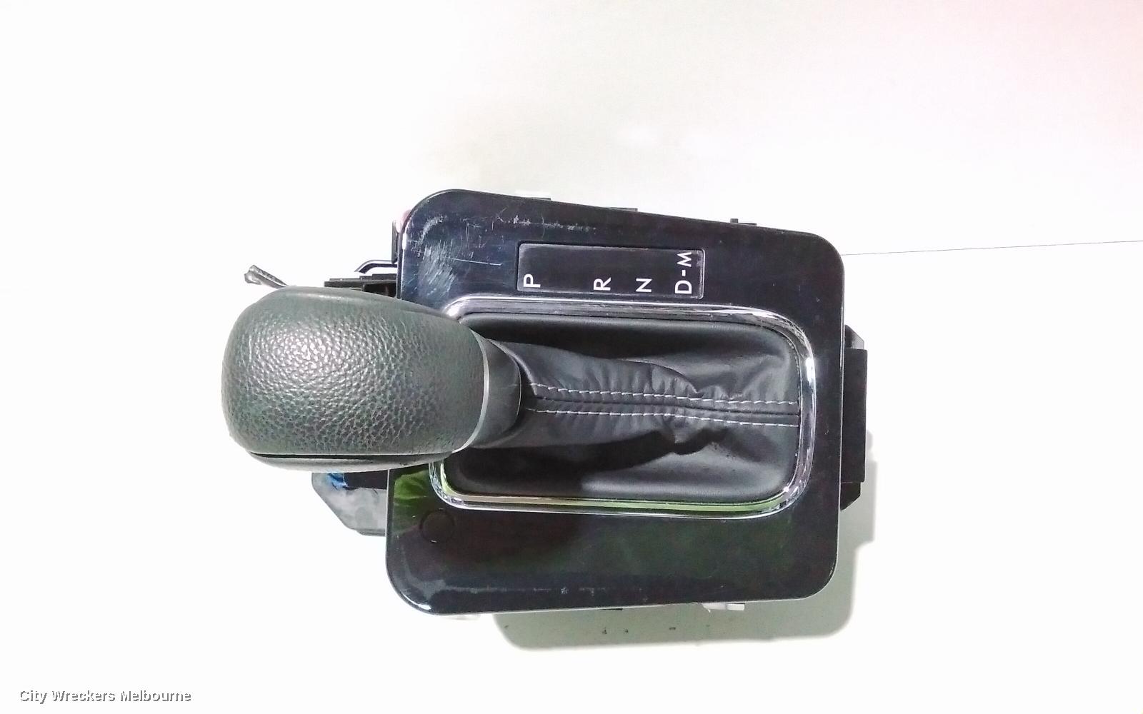 SUBARU FORESTER GEAR STICK/SHIFTER, AUTO T/M, PETROL/DIESEL, SJ, 12/2012 - 08/2018 - Image 2