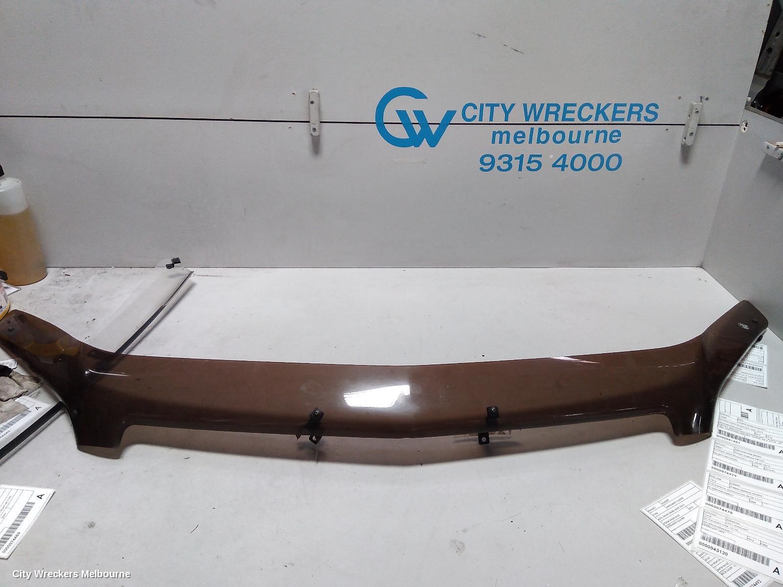 HOLDEN CAPTIVA BONNET PROTECTOR - Image 1