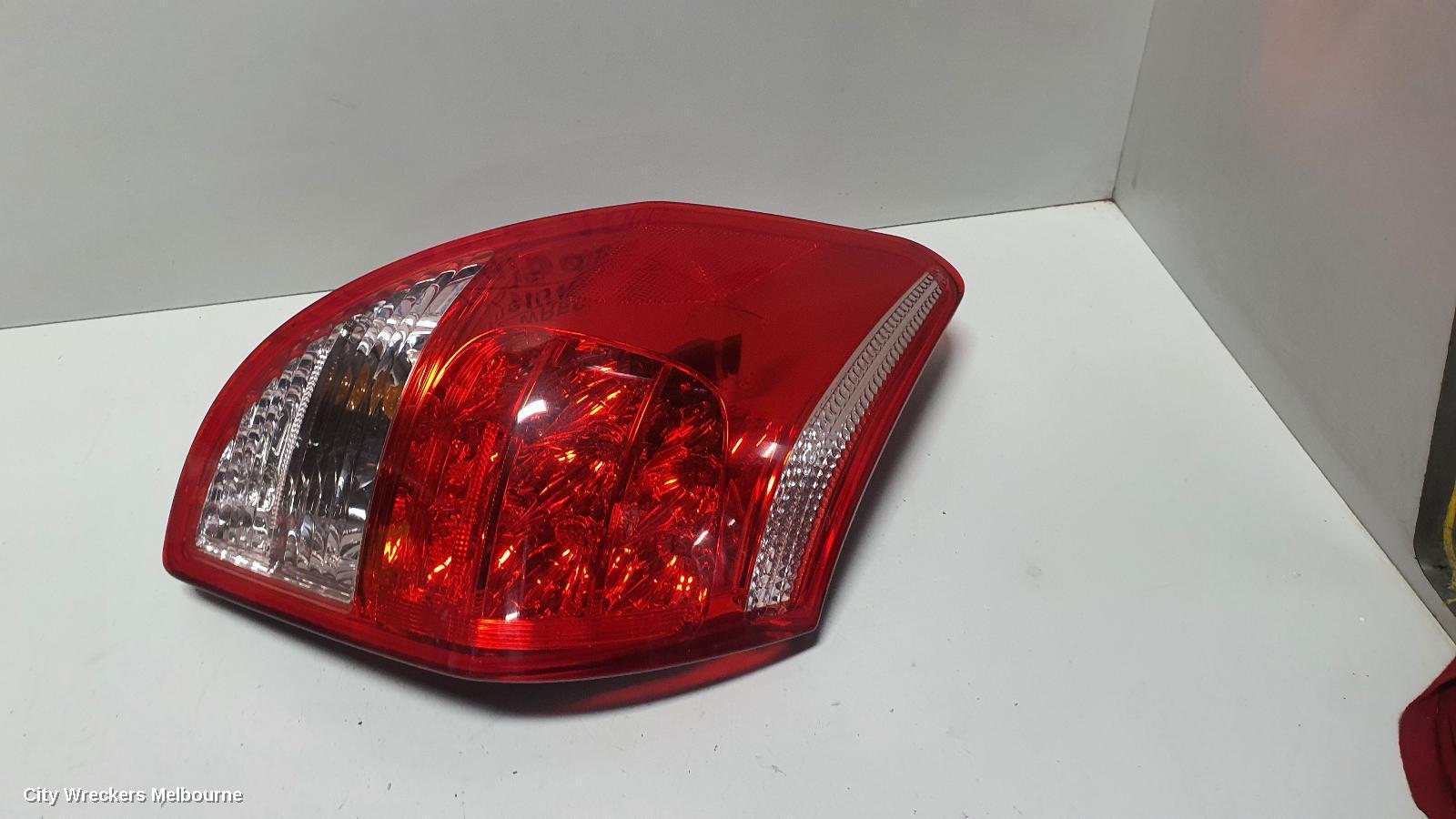 TOYOTA RAV4 RIGHT TAILLIGHT, ACA33, 11/2005 - 08/2008 - Image 2