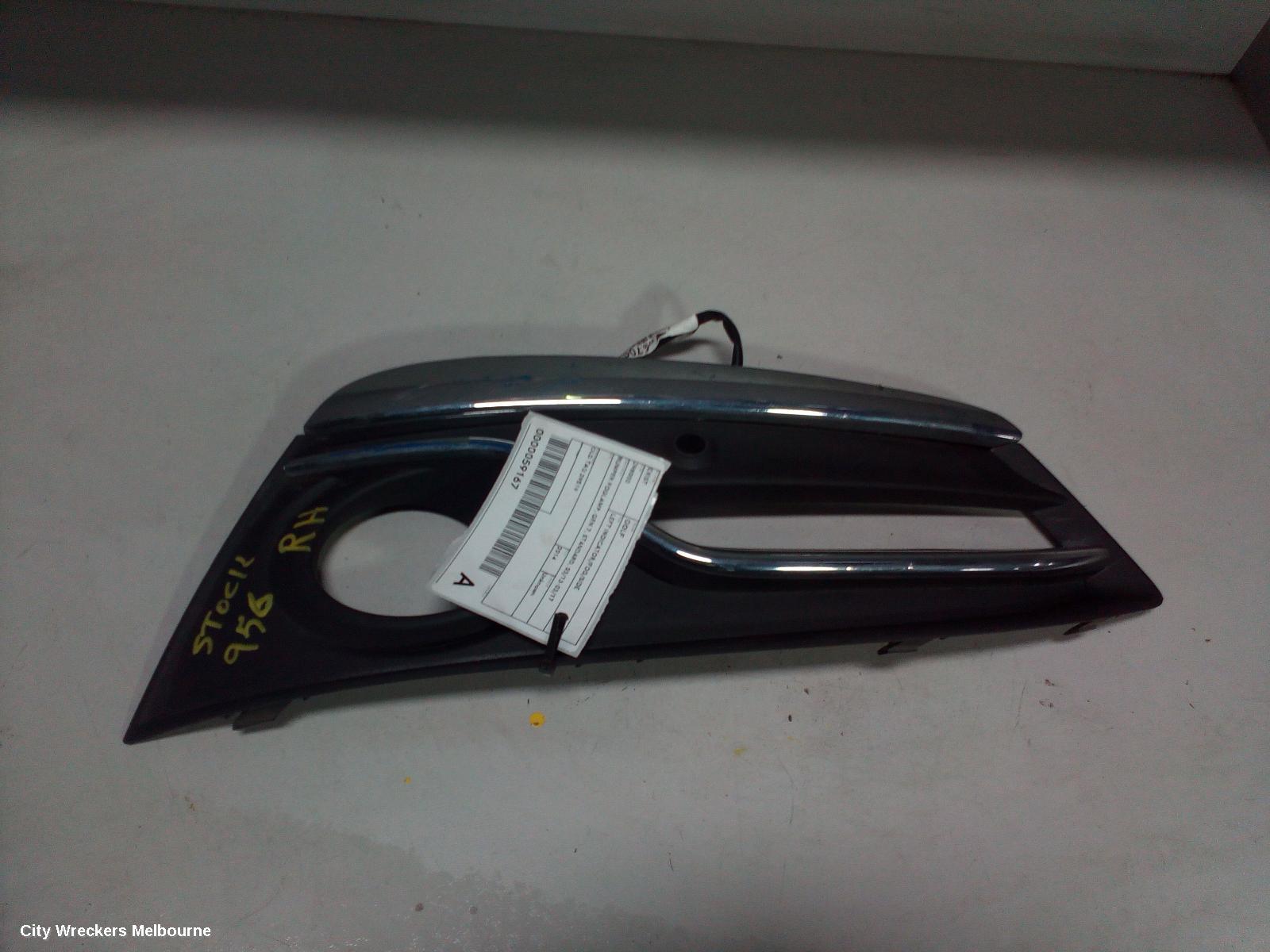 VOLKSWAGEN GOLF LEFT INDICATOR/FOG/SIDE, BUMPER FOGLAMP, GEN 7, HALOGEN TYPE, 03/2013 - 03/2017 - Image 1