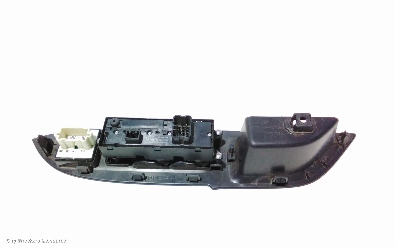 MITSUBISHI OUTLANDER PWR DR WIND SWITCH, RH FRONT (MASTER SWITCH), ZK, 04/2015 - 03/2018 - Image 3