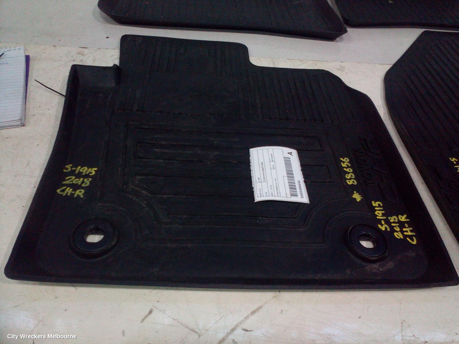 TOYOTA C-HR FLOOR MATS, GEN 1, 12/2016 - 09/2023 - Image 3