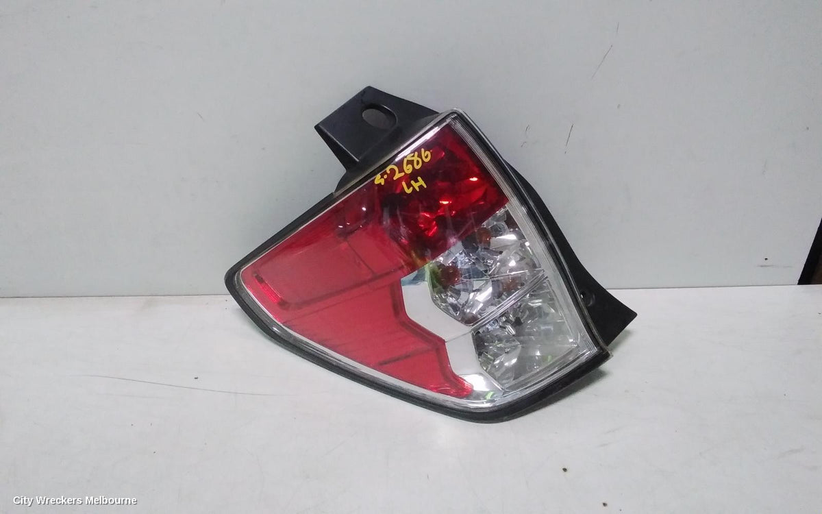 SUBARU FORESTER LEFT TAILLIGHT, IN BODY, 02/2008 - 12/2012 - Image 2