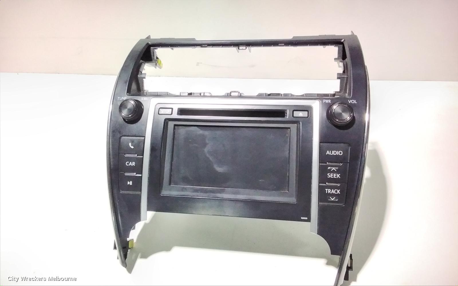 TOYOTA CAMRY RADIO/CD/DVD/SAT/TV, 6.1IN TOUCHSCREEN (P/N ON FACE 100035), ASV50/AVV50, 12/2011 - 05/2015 - Image 3