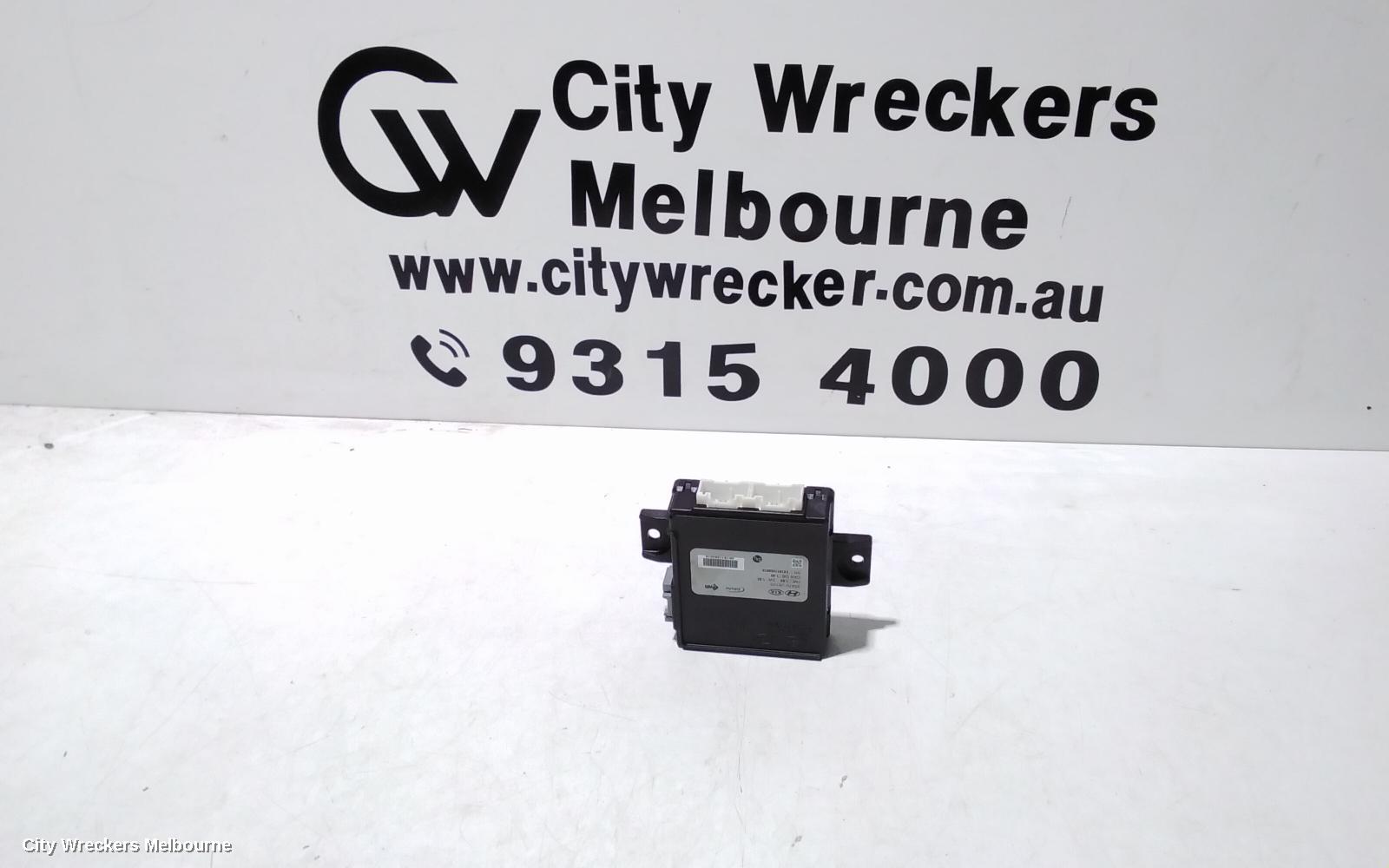 KIA STINGER, CK, 06/2017 - 04/2023, POWER LIFT TAILGATE MODULE P/N 95470-J5100: 107911 - Image 1