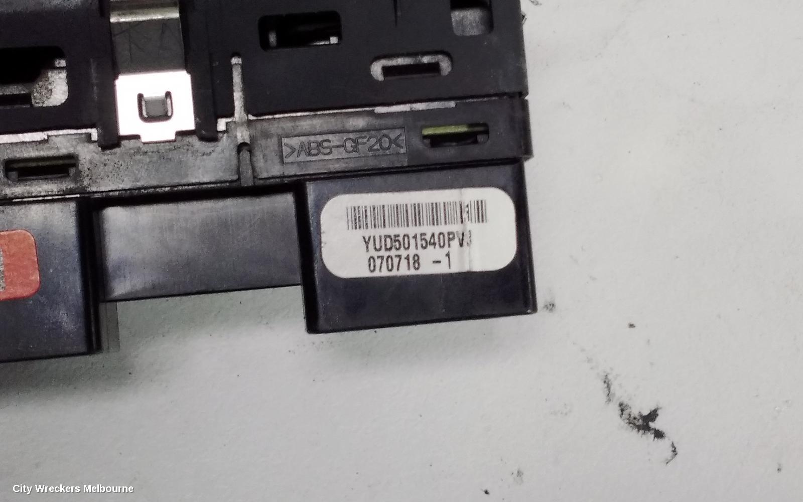 LAND ROVER RANGEROVER SPORT PWR DR WIND SWITCH, RH FRONT (MASTER SWITCH), L320, 08/2005 - 10/2010 - Image 2