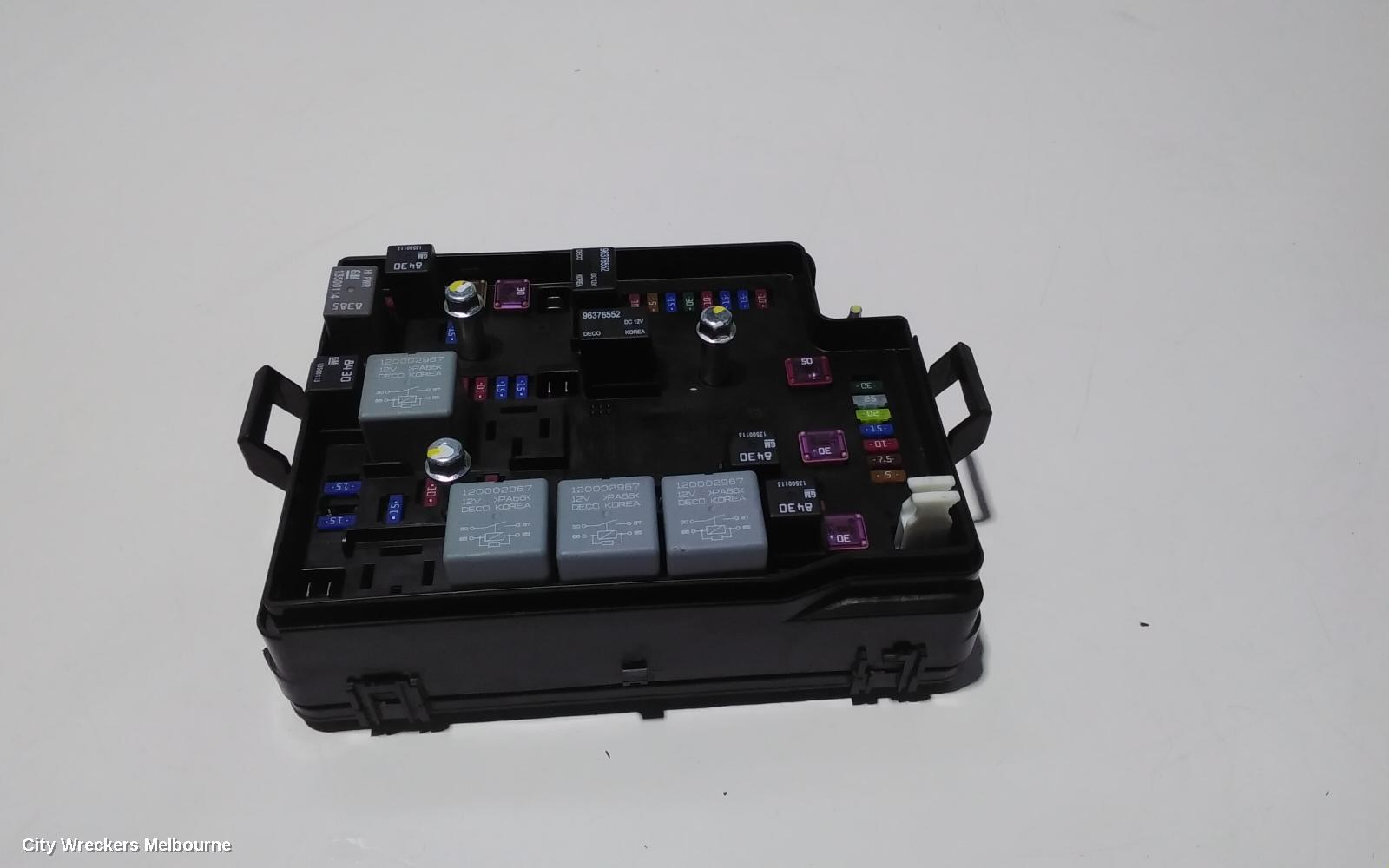 HOLDEN COLORADO FUSE BOX, ENGINE BAY, RG, 01/2012 - 12/2020 - Image 3