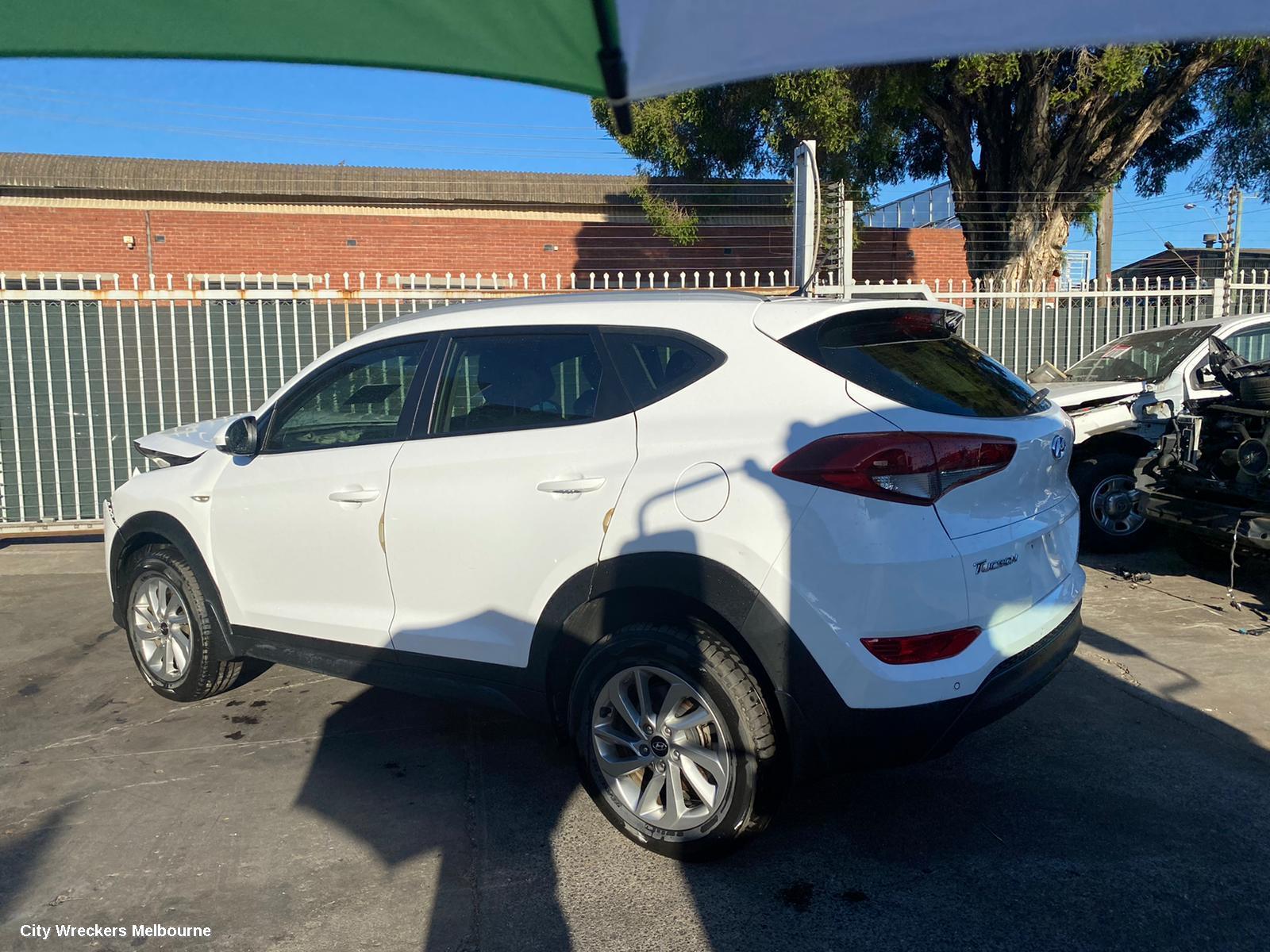 HYUNDAI TUCSON RIGHT REAR DOOR, TL, CZECH BUILT (VIN TMAJ), 07/2015 - 06/2018 - Image 3