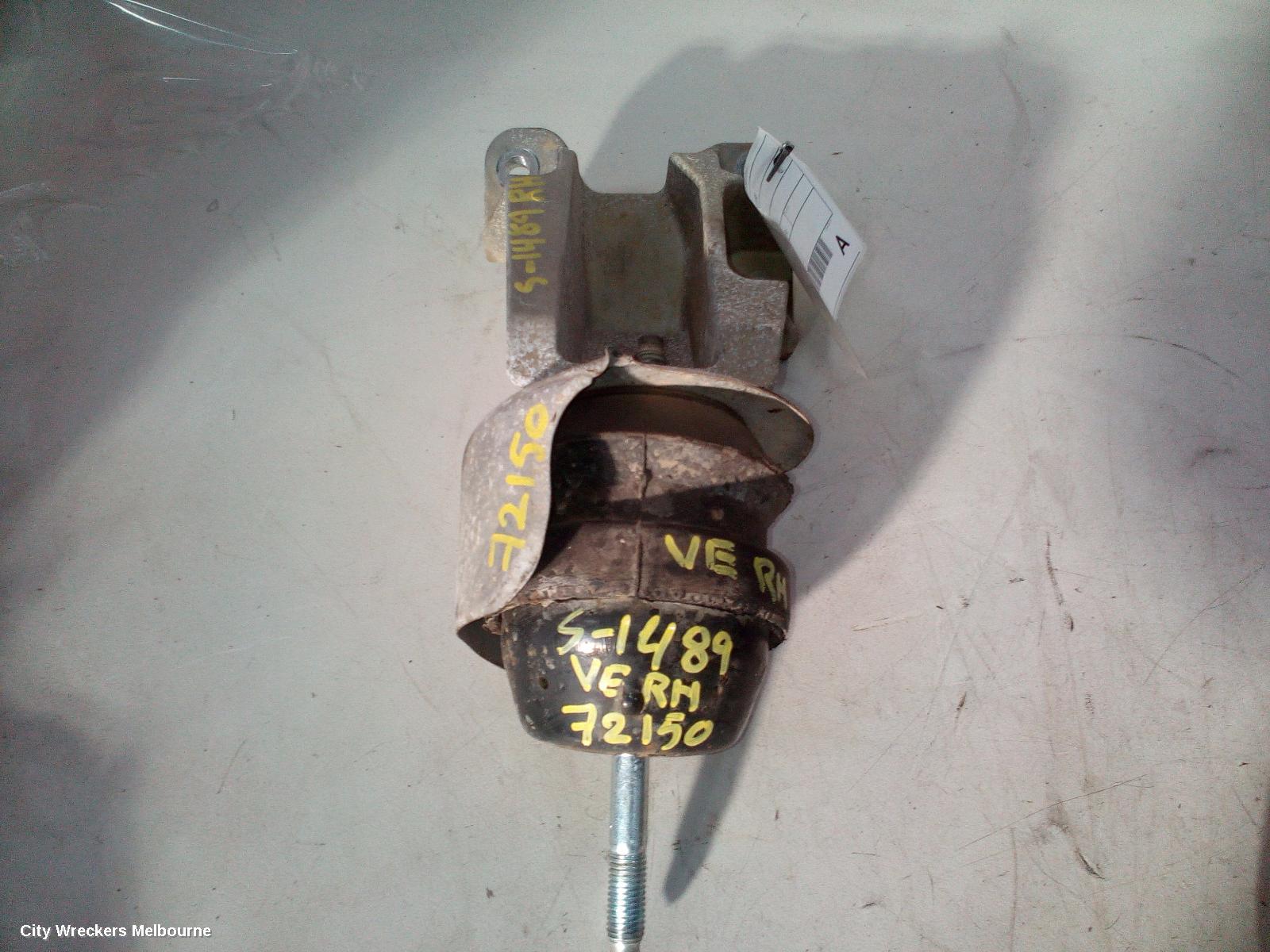 HOLDEN COMMODORE MOUNT, ENGINE MOUNT, RIGHT, 3.6 V6, SIDI, LLT, VE, 08/2009 - 05/2013 - Image 1