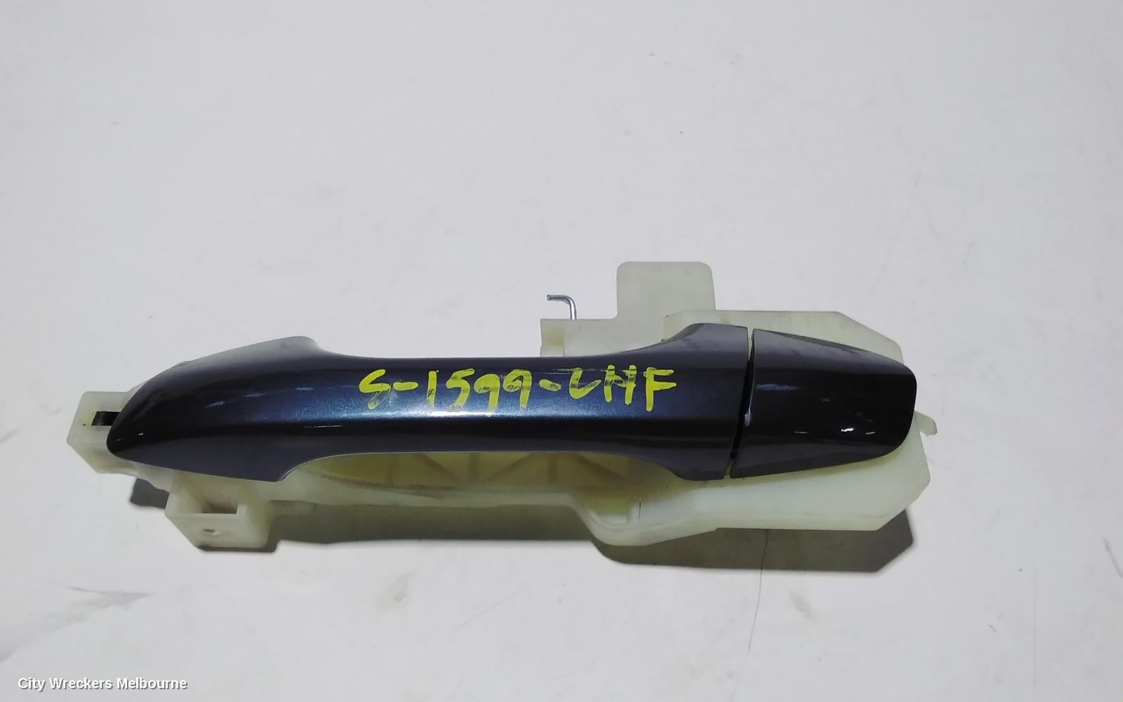 KIA RIO DOOR HANDLE, YB, OUTER, LH FRONT, 12/2016 ONWARDS - Image 1