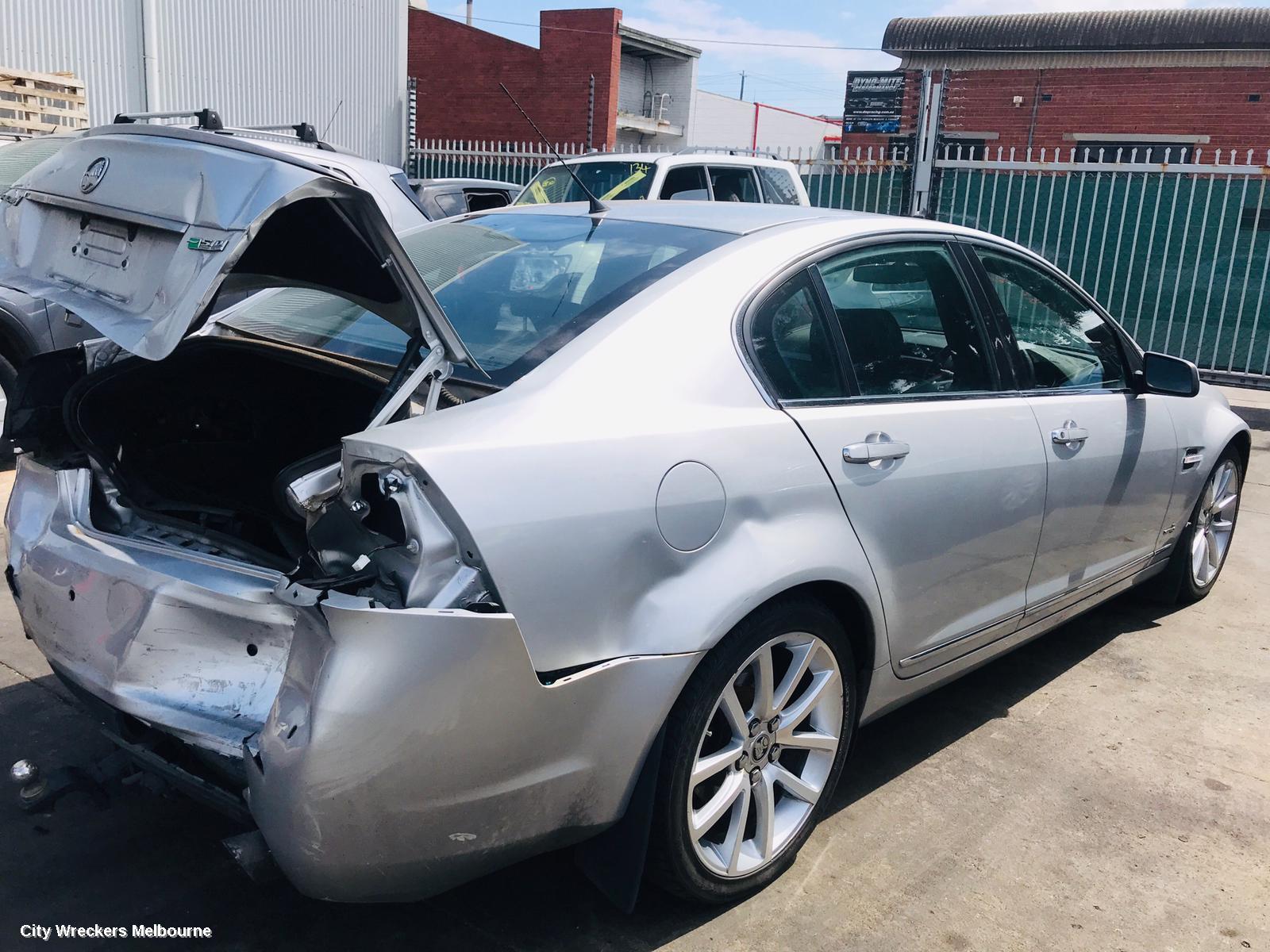 HOLDEN COMMODORE LEFT FRONT DOOR, VE, SEDAN/WAGON/UTE, 08/2006 - 04/2013 - Image 2