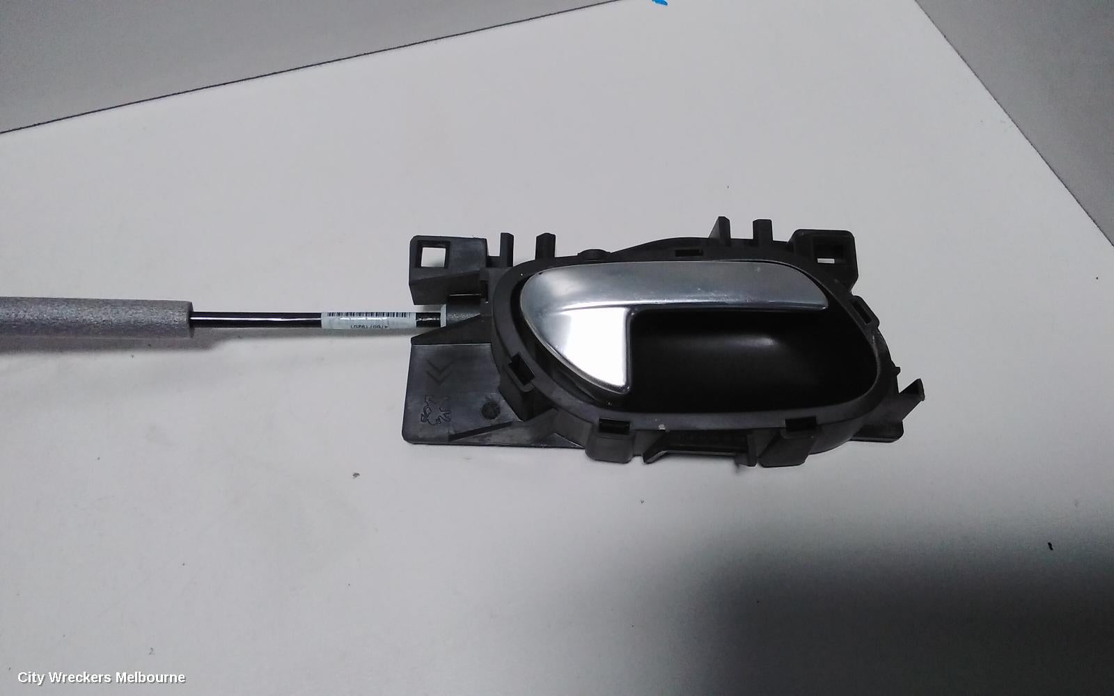 PEUGEOT 208 DOOR/BOOT/GATE LOCK, RIGHT REAR DOOR LOCK, A9, 10/2012 - - Image 3