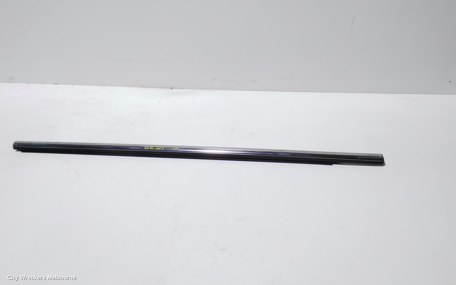 FORD ESCAPE DOOR MOULD, CHROME MOULD: 90074, ZG, 09/2016 - 05/2020 - Image 1