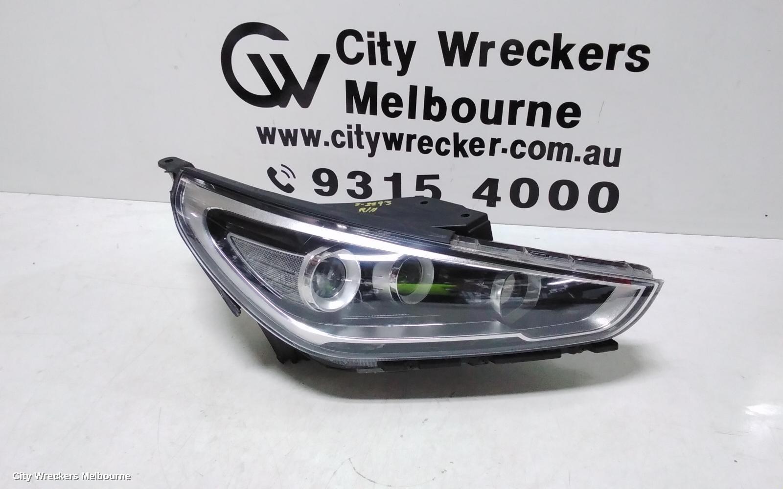 HYUNDAI I30 RIGHT HEADLAMP, PD, HATCH (S. KOREA VIN KMHH), SR PREMIUM, LED TYPE, 03/2017 - 07/2020 - Image 2