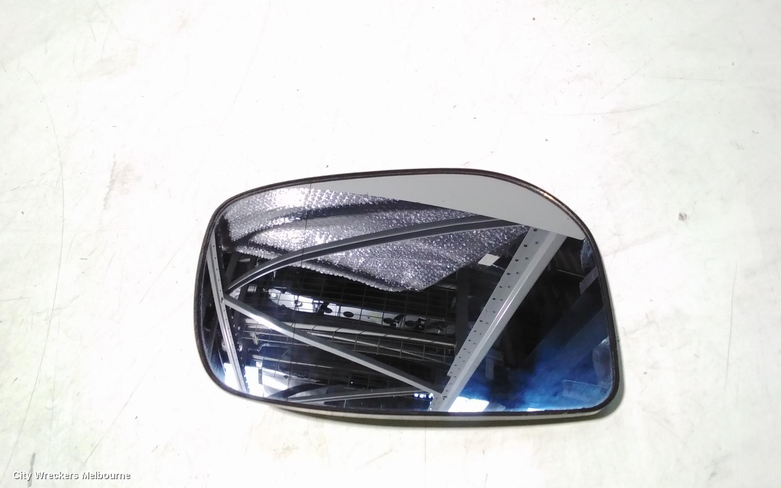 TOYOTA COROLLA RIGHT DOOR MIRROR, ZRE152/20153R, SEDAN, W/ FLASHER LAMP, 03/2010 - 12/2013 - Image 2