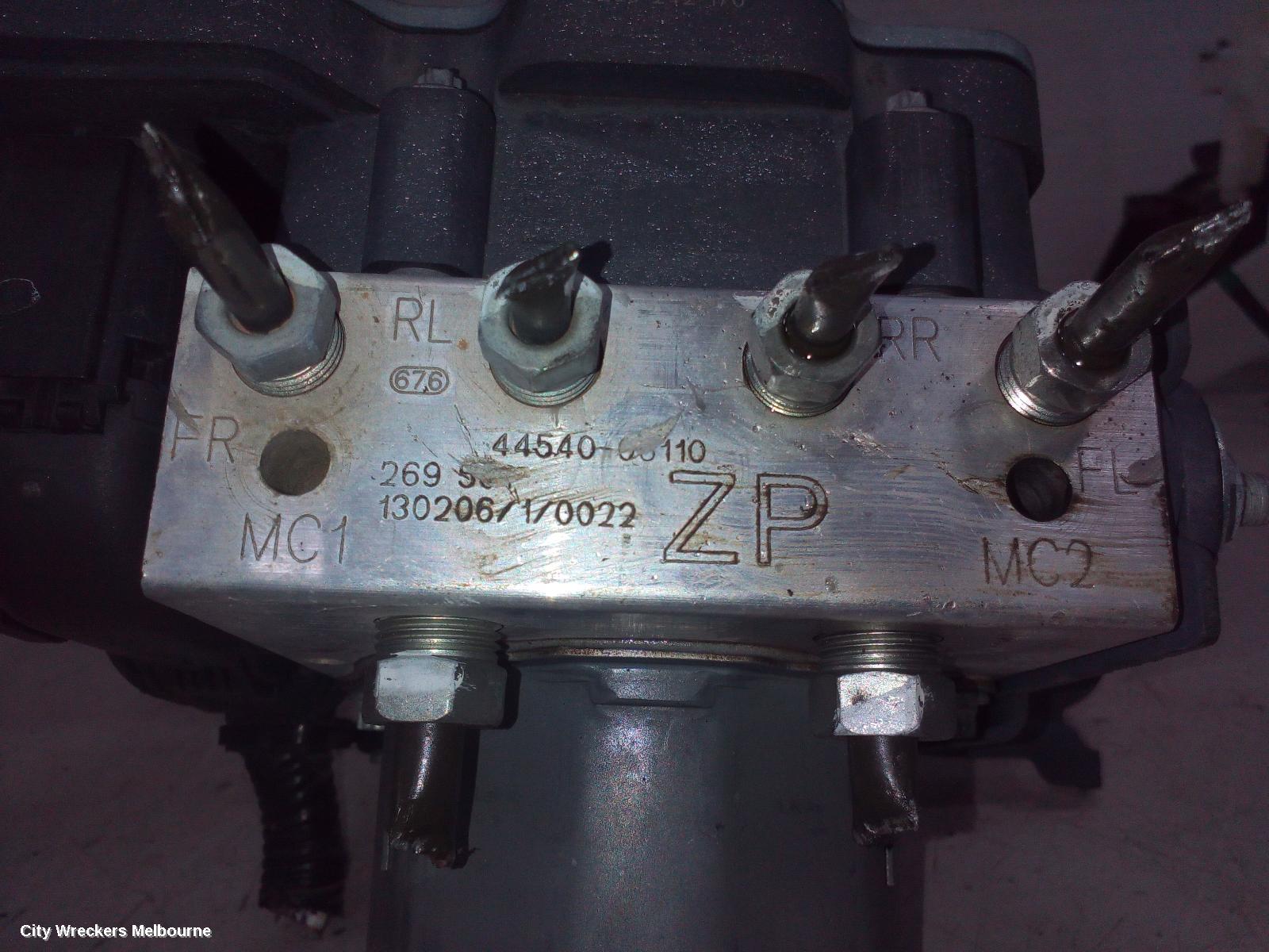 TOYOTA AURION ABS PUMP/MODULATOR, GSV50R, P/N 4454006110, 02/2012 - 08/2017 - Image 2