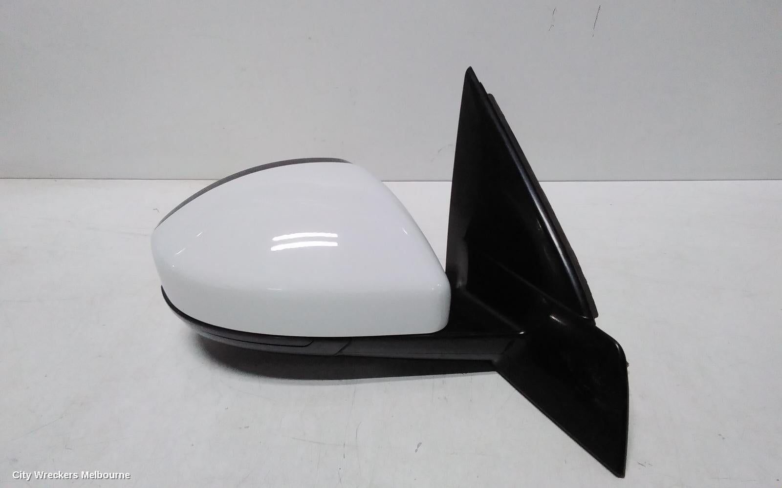 LAND ROVER DISCOVERY SPORT RIGHT DOOR MIRROR, L550, NON WATER WADING, W/ MEMORY, NON BLIND SPOT TYPE, W/ SURROUND CAMERA TYPE, 01/2015 - 06/2018 - Image 2