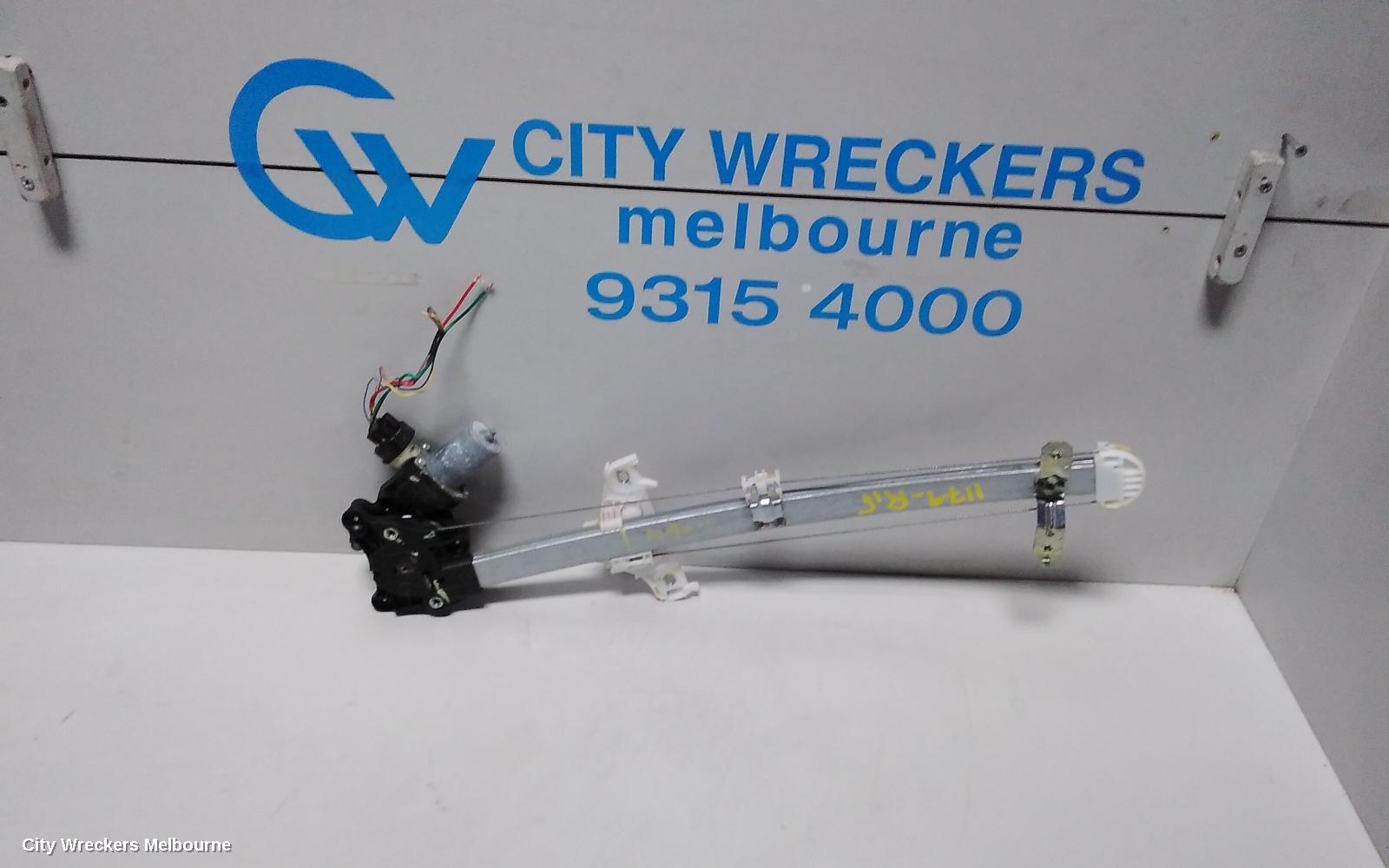 SUZUKI BALENO RIGHT FRONT WINDOW REG/MOTOR, EW, 04/2016 - 12/2022 - Image 2