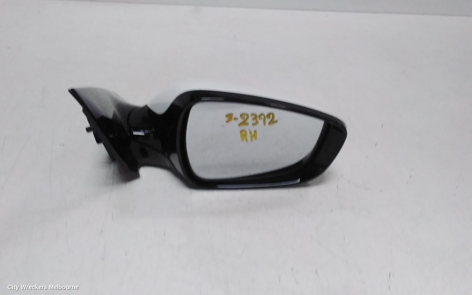 HYUNDAI VELOSTER RIGHT DOOR MIRROR, FS, POWER FOLDING, HEATED TYPE, 10/2011 - 02/2018 - Image 1