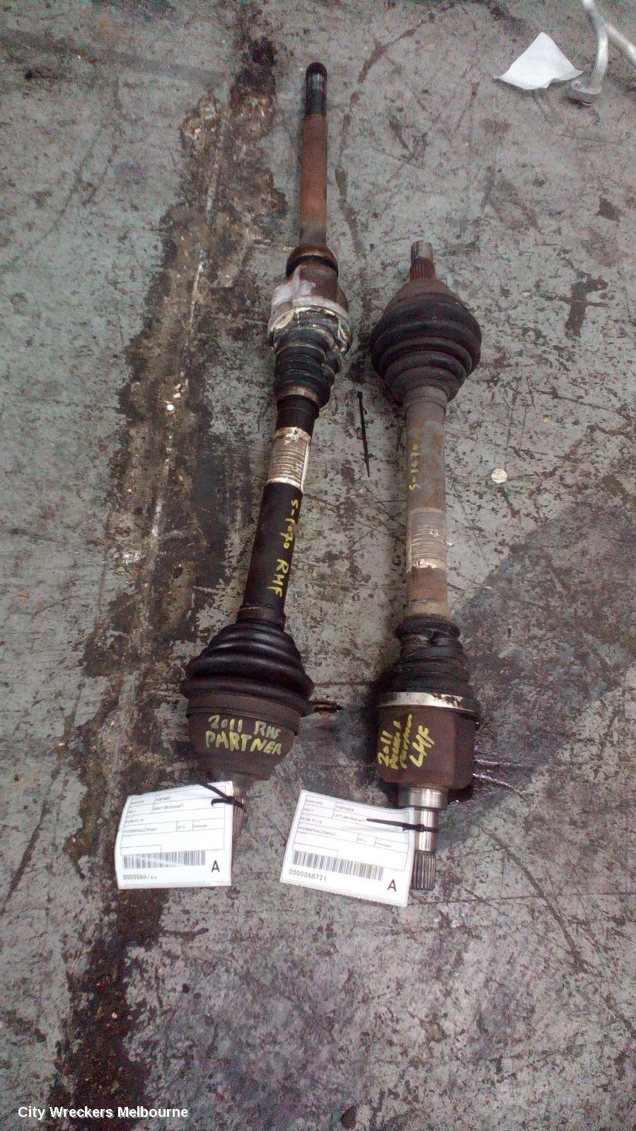 PEUGEOT PARTNER LEFT DRIVESHAFT, 09/2008 - 01/2015 - Image 2