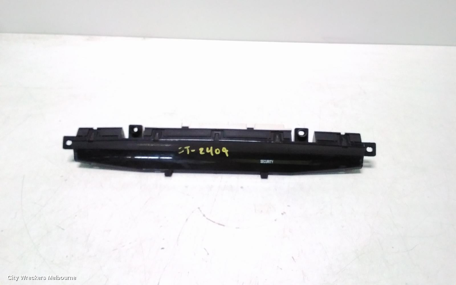 TOYOTA CAMRY CLOCK, XV40, 06/2006 - 02/2012 - Image 1