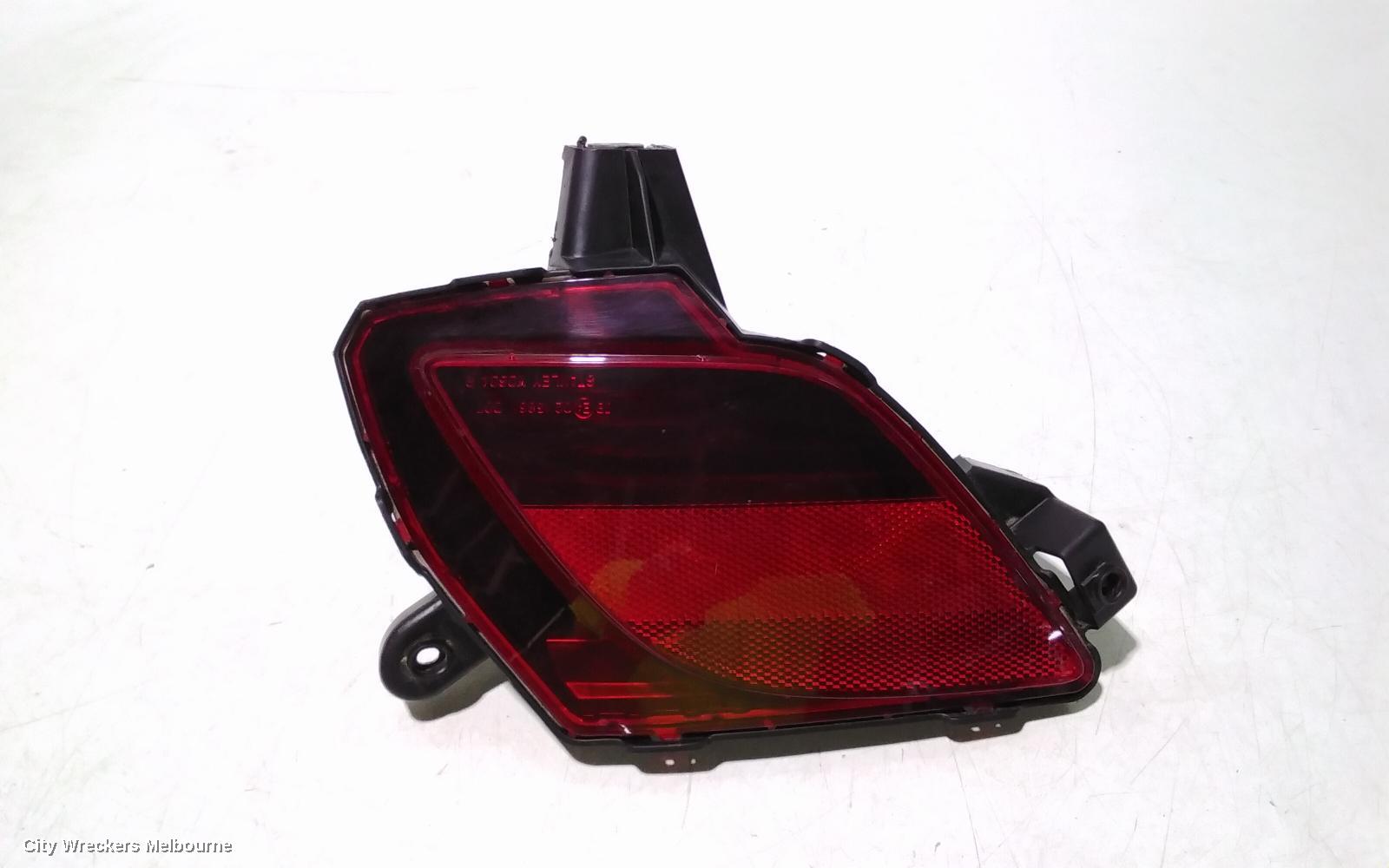MAZDA CX5 RIGHT TAILLIGHT, BUMPER REFLECTOR, KE, 02/2012 - 12/2016 - Image 1