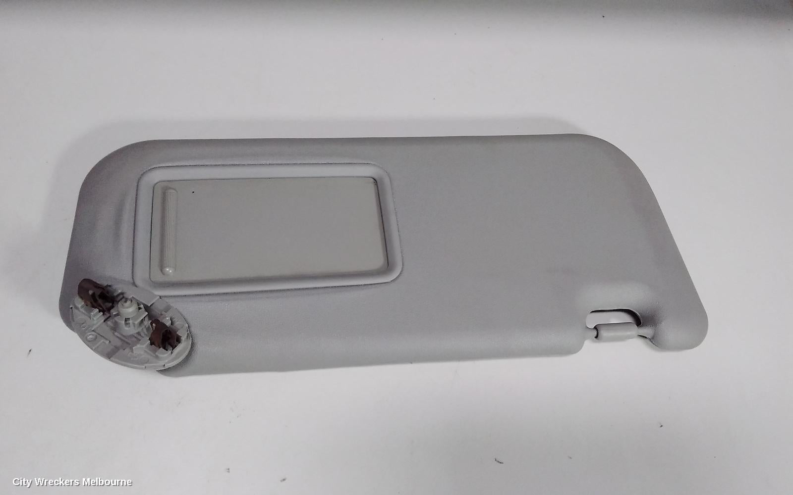 TOYOTA YARIS SUNVISOR, NCP9#, RH SIDE, NON MIRROR TYPE, 10/2005 - 06/2016 - Image 1