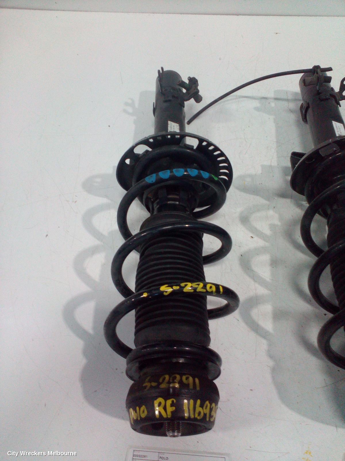 VOLKSWAGEN POLO RIGHT FRONT STRUT, 6R, 1.4, PETROL, TURBO/SCHARGED, 05/2010 - 05/2014 - Image 2