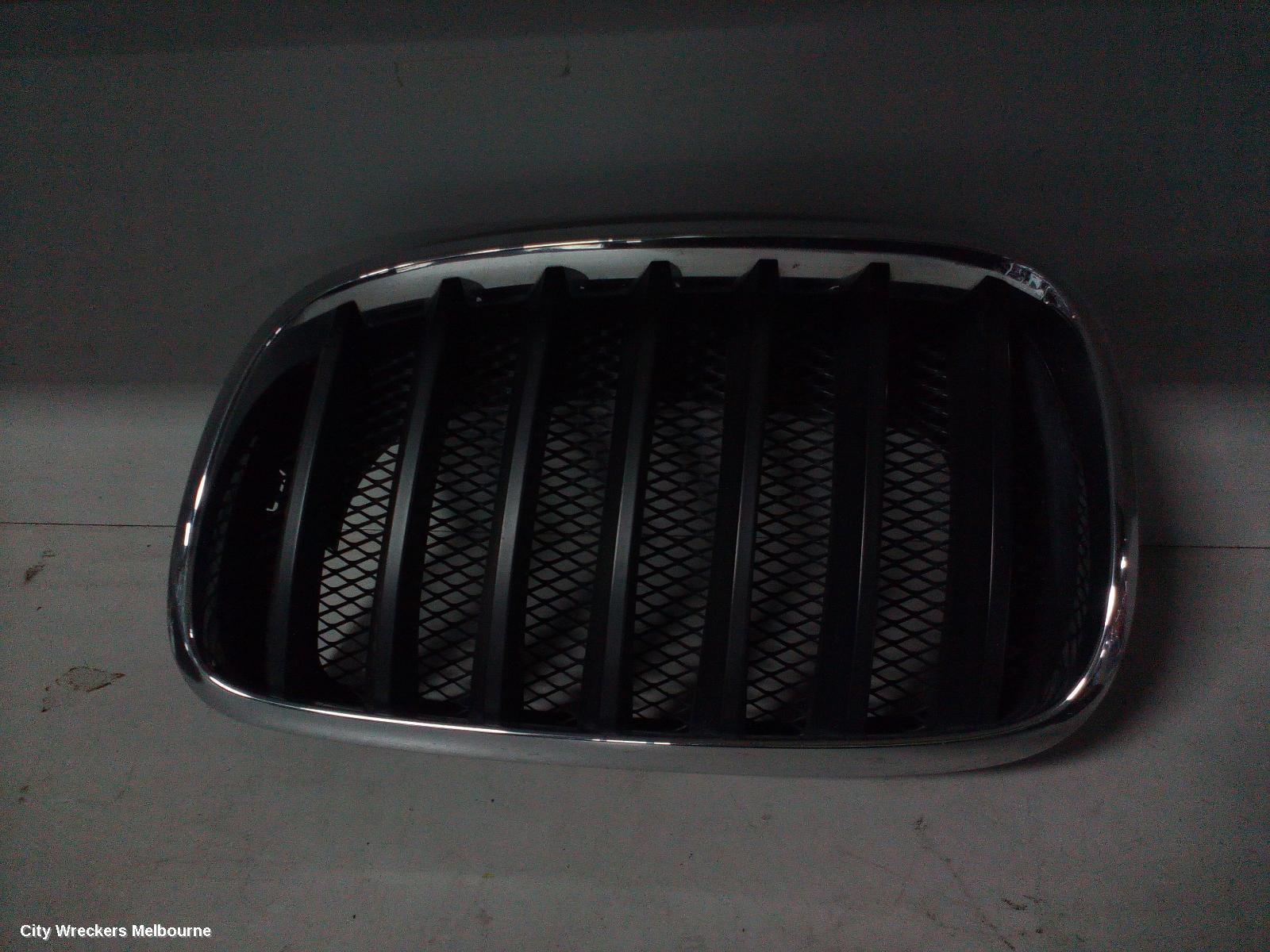 BMW X5 GRILLE, RADIATOR (RH SIDE), E70, 03/2007 - 08/2013 - Image 2