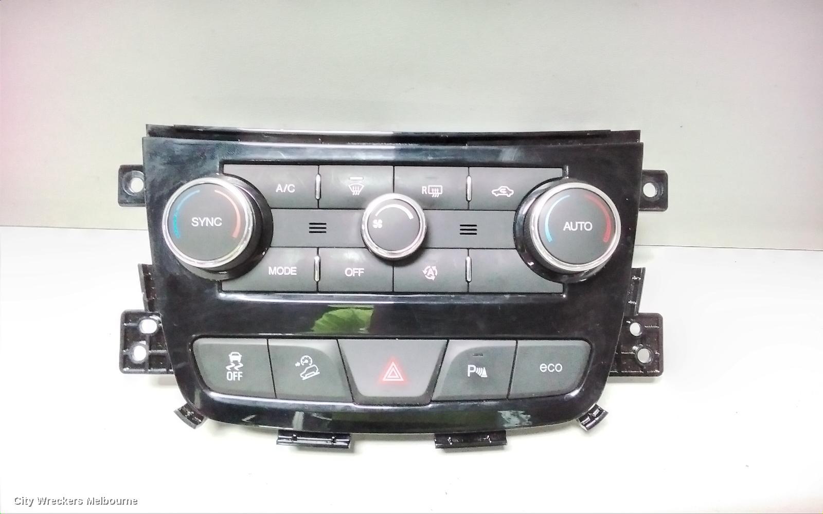 HOLDEN CAPTIVA HEATER/AC CONTROLS, DUAL ZONE CLIMATE CONTROL TYPE, W/ PARK ASSIST BUTTON TYPE, CG, 01/2014 - 06/2018 - Image 2